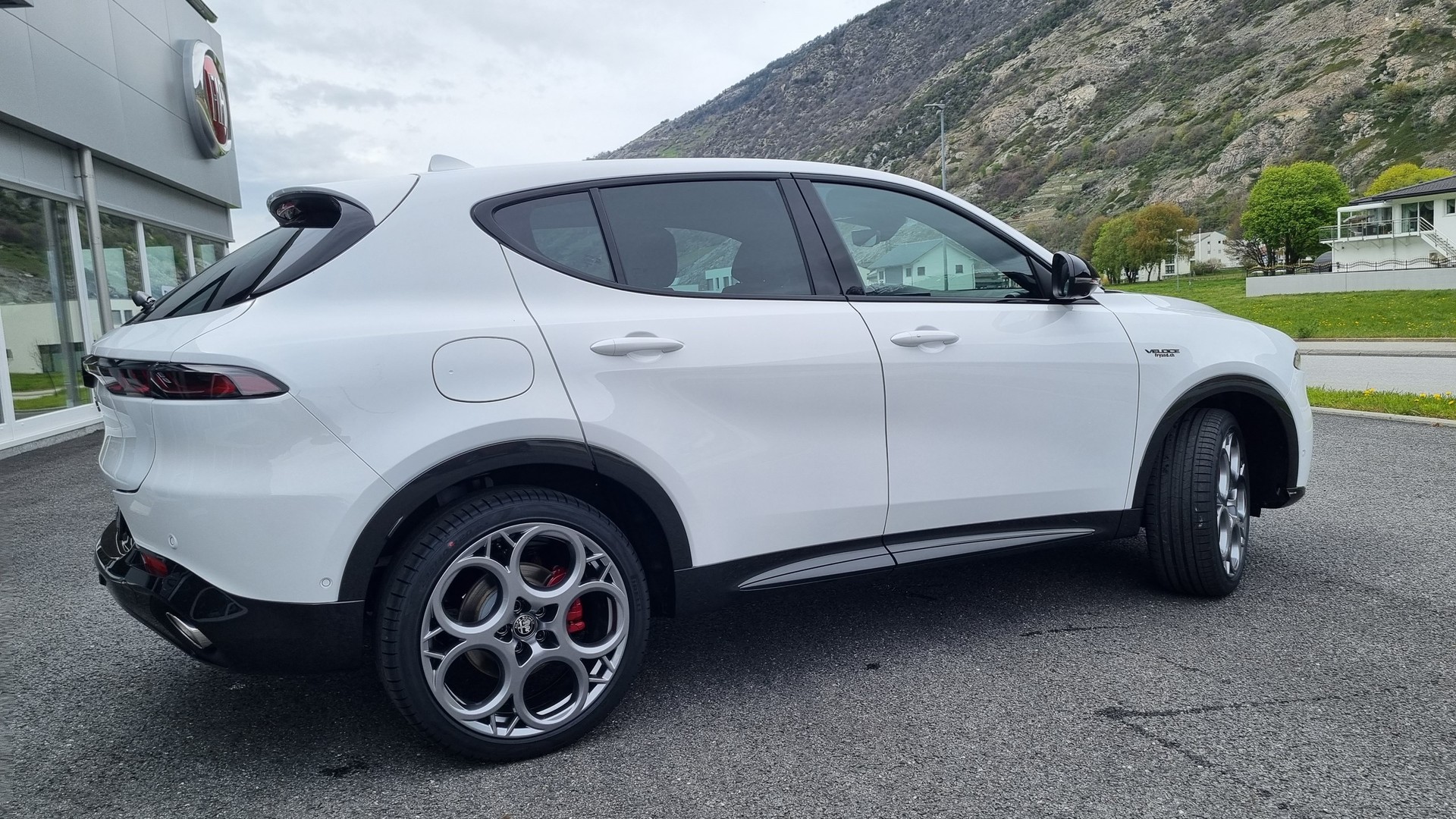 ALFA ROMEO Tonale 1.3 Plug-in-Hybrid Q4 Veloce-image-6