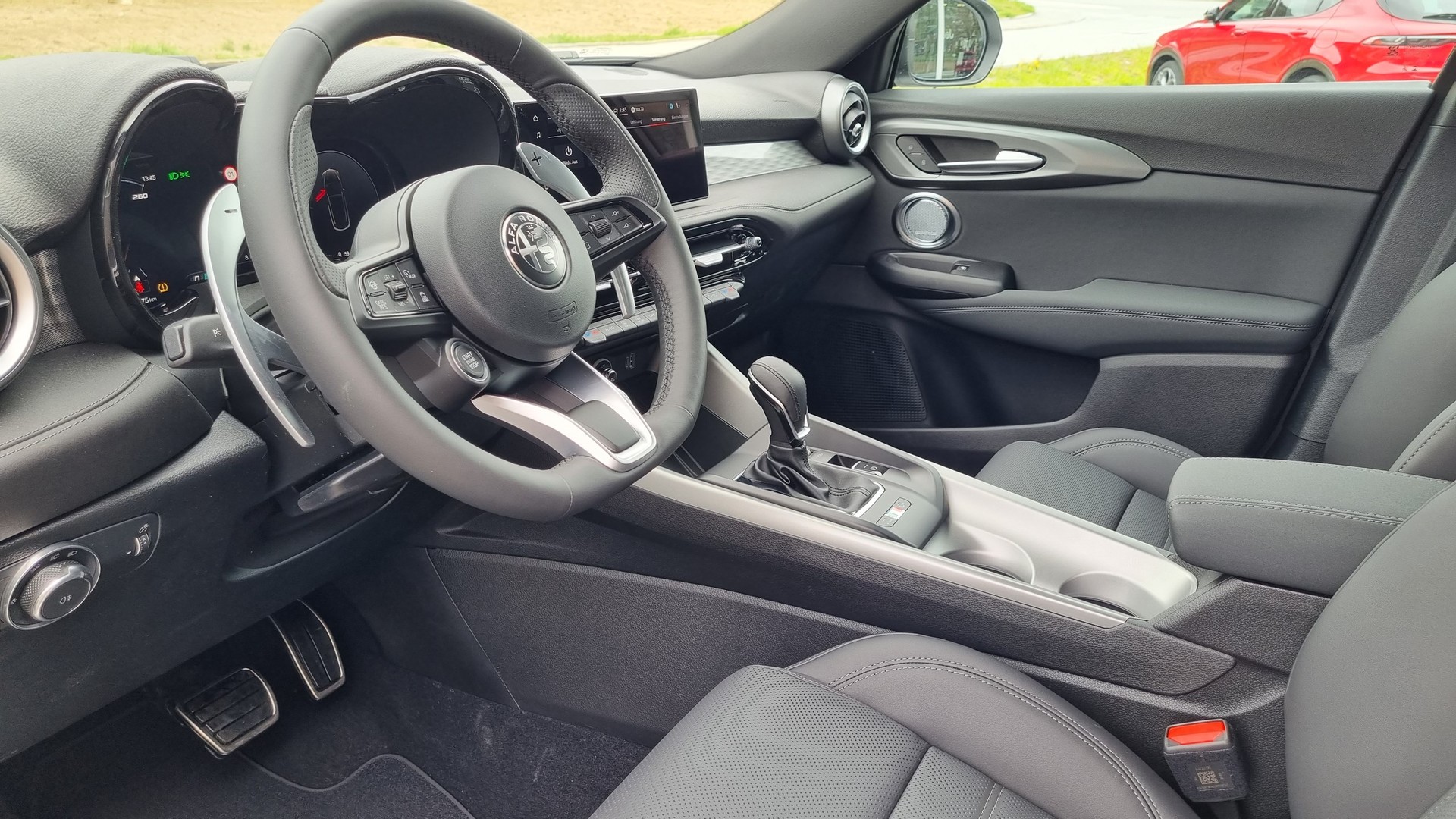 ALFA ROMEO Tonale 1.3 Plug-in-Hybrid Q4 Veloce-image-9
