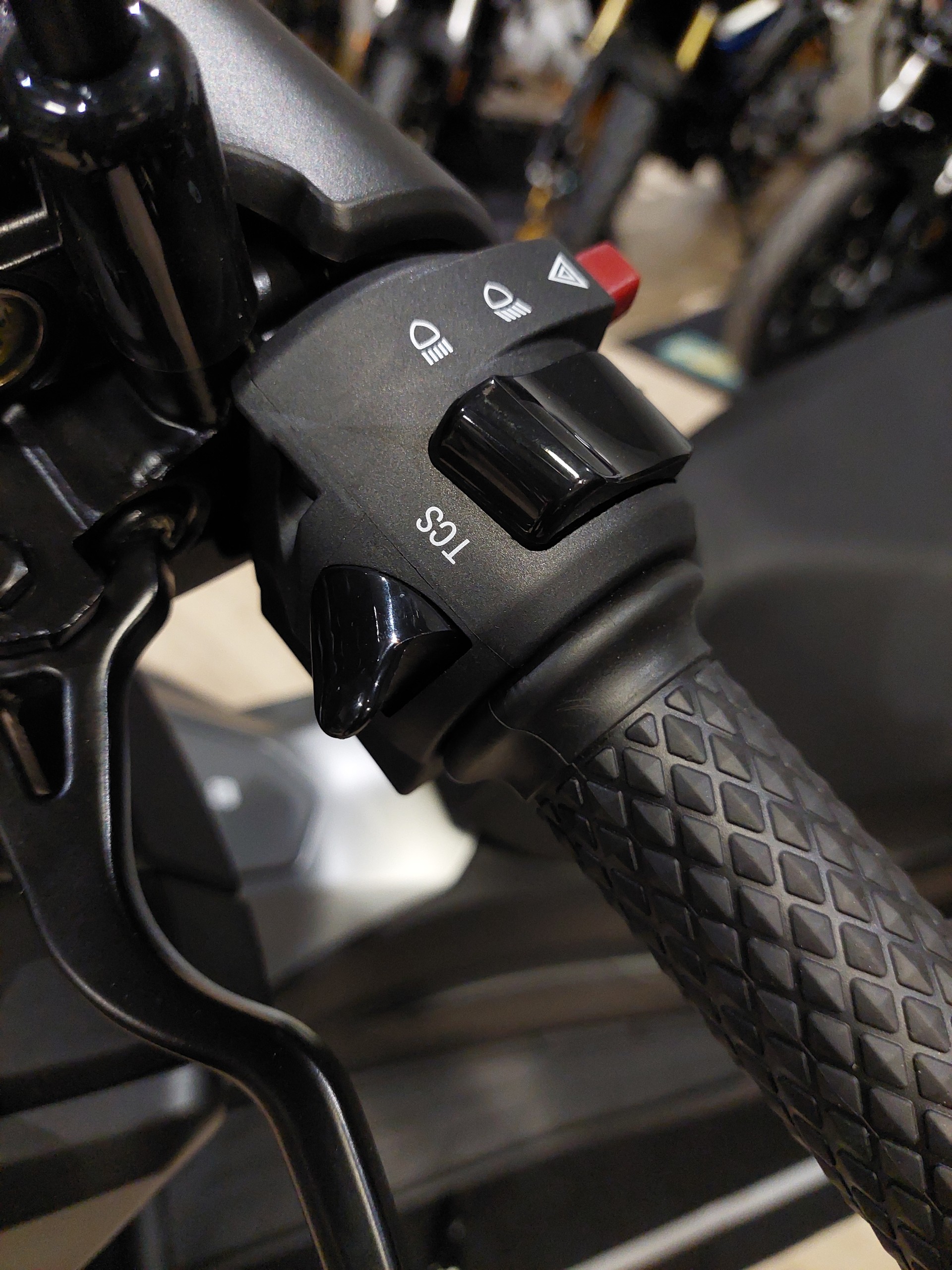 VOGE SR1 GT-image-6
