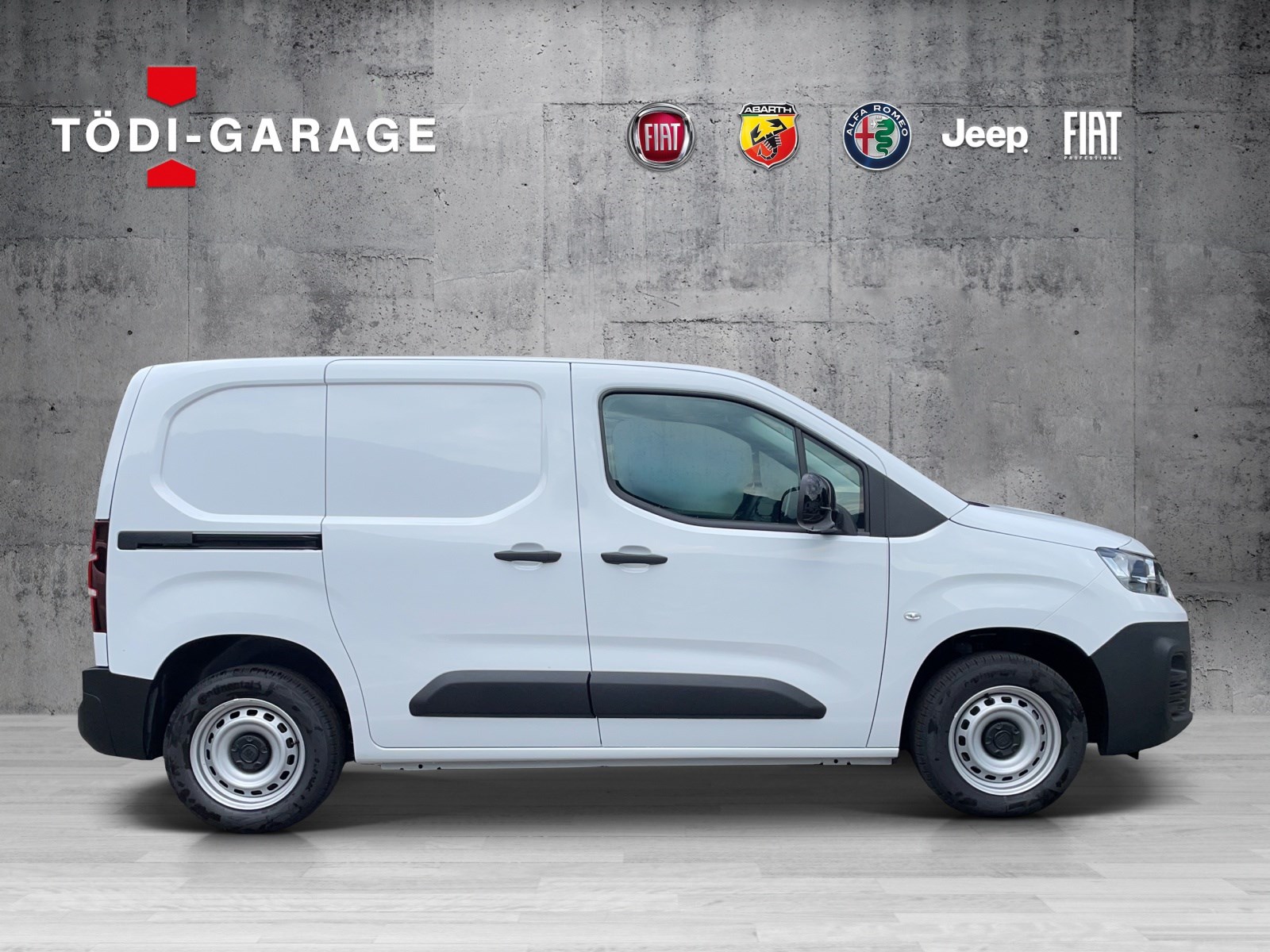 FIAT Doblo Kaw. L1 1.2 PureTech Swiss Plus-image-6