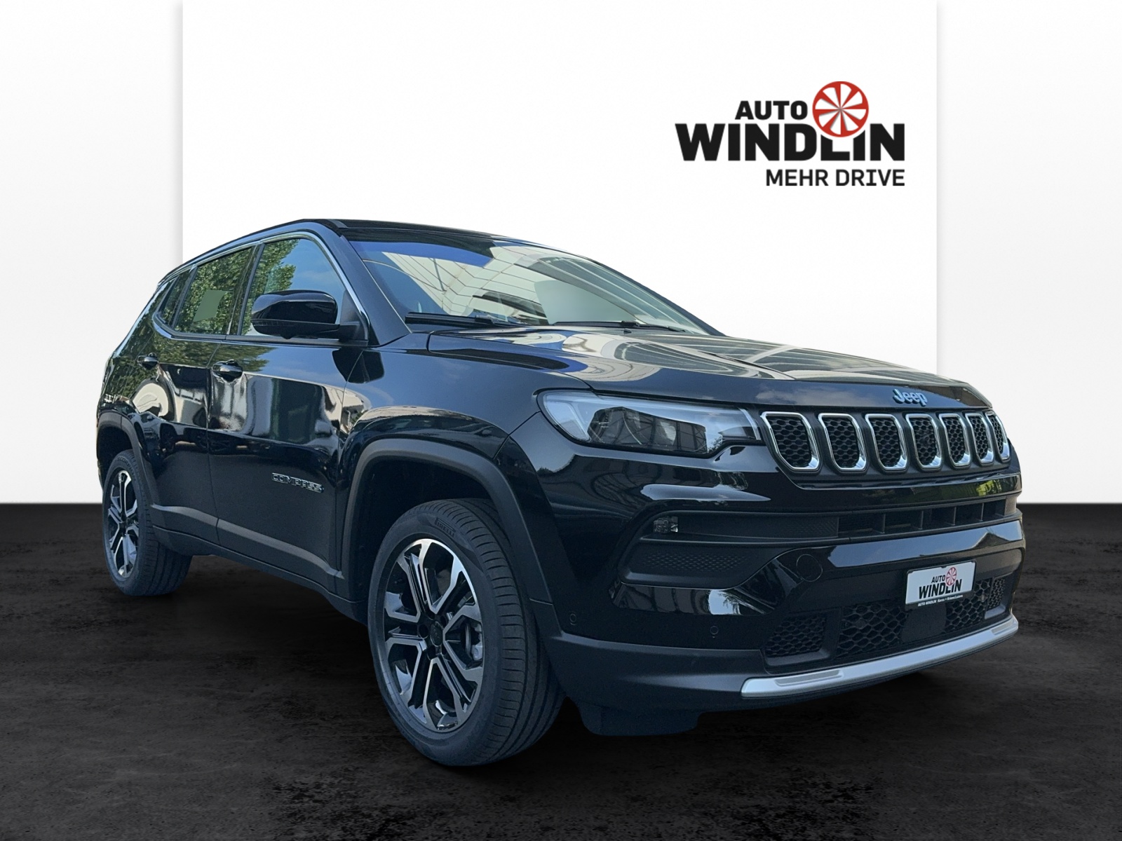 JEEP Compass 1.3 Swiss Altitude 4xe Pack Plus-image-0