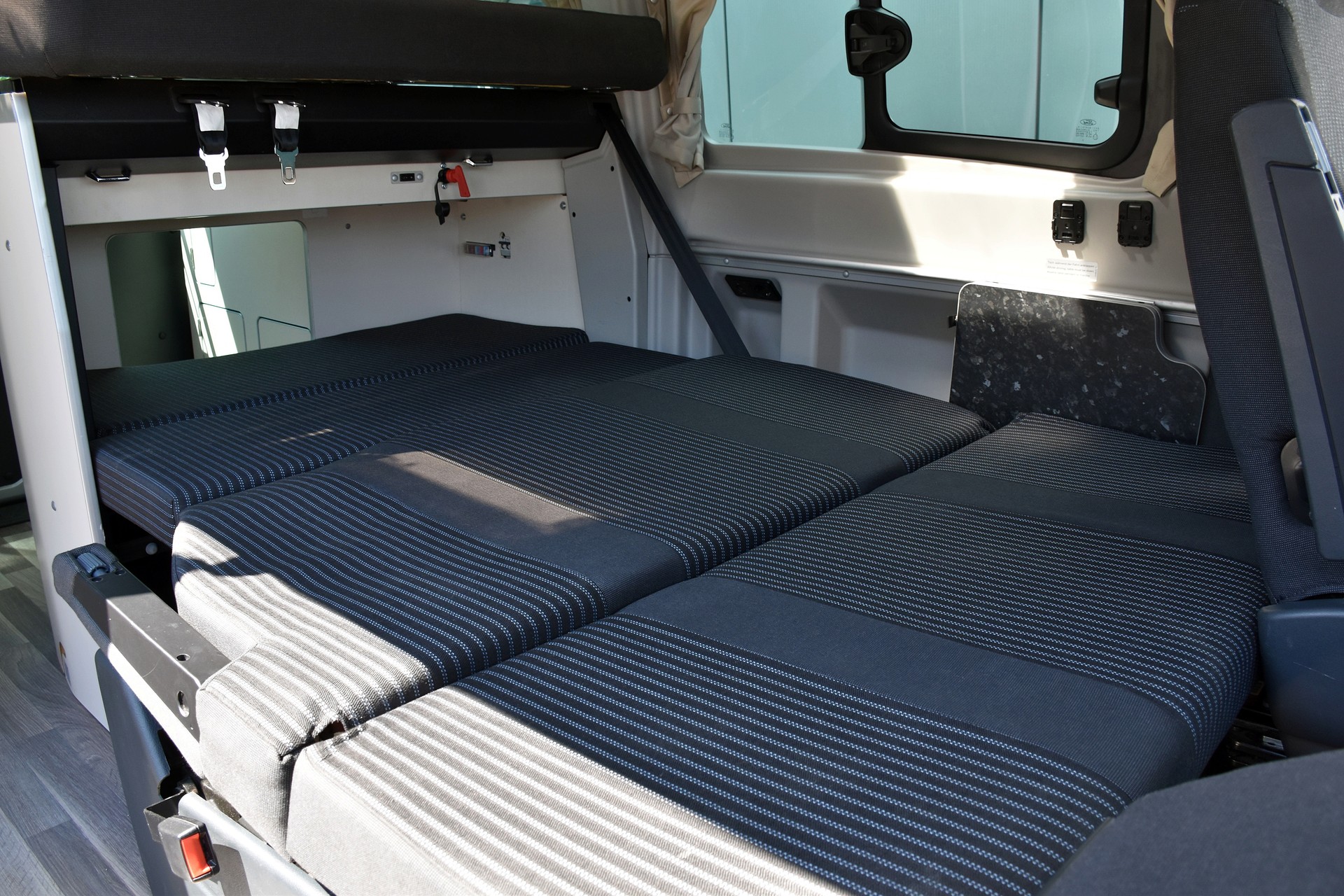 FORD TRANSIT CUSTOM NUGGET WESTFALIA HOCHDACH H3 2,2 TDCI DIESEL-image-11