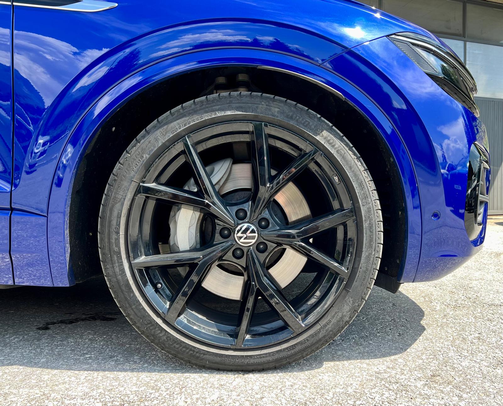 VW Touareg 3.0 TSI eHybrid R Tiptronic-image-9