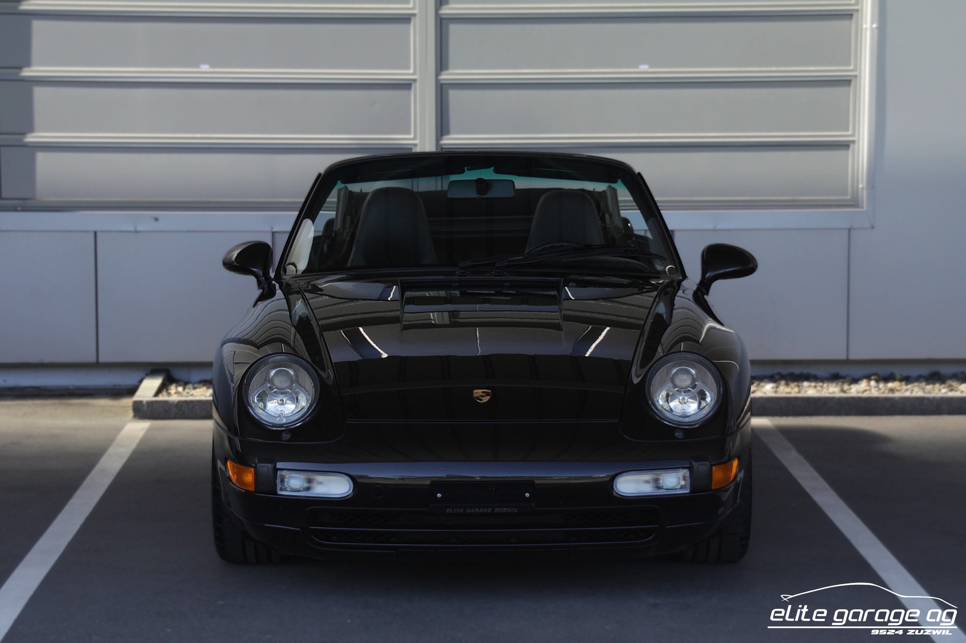 PORSCHE 911 Carrera Cabrio-image-7