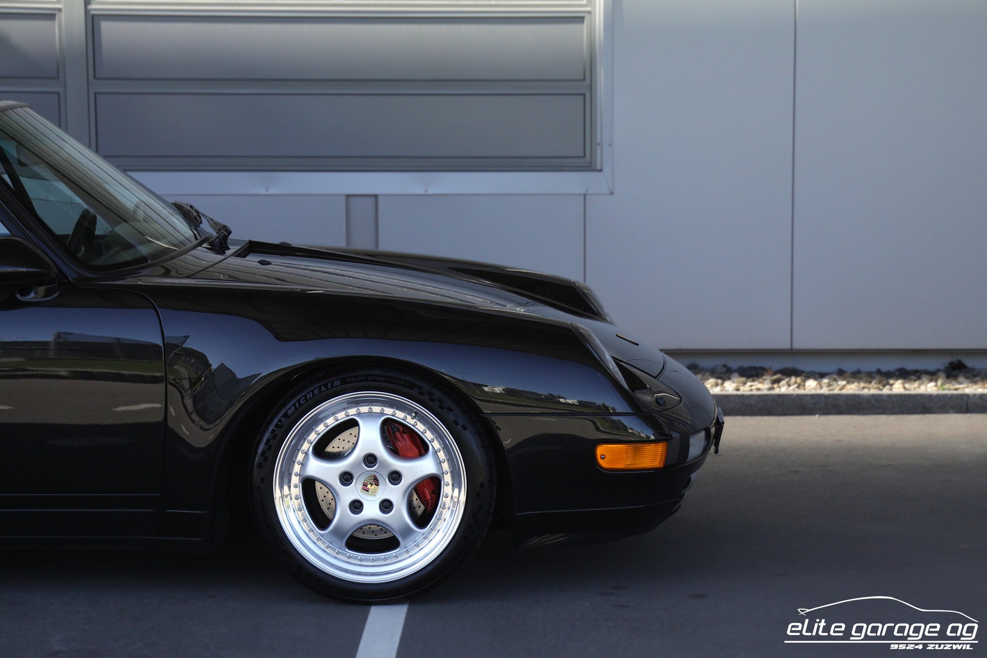 PORSCHE 911 Carrera Cabrio-image-9