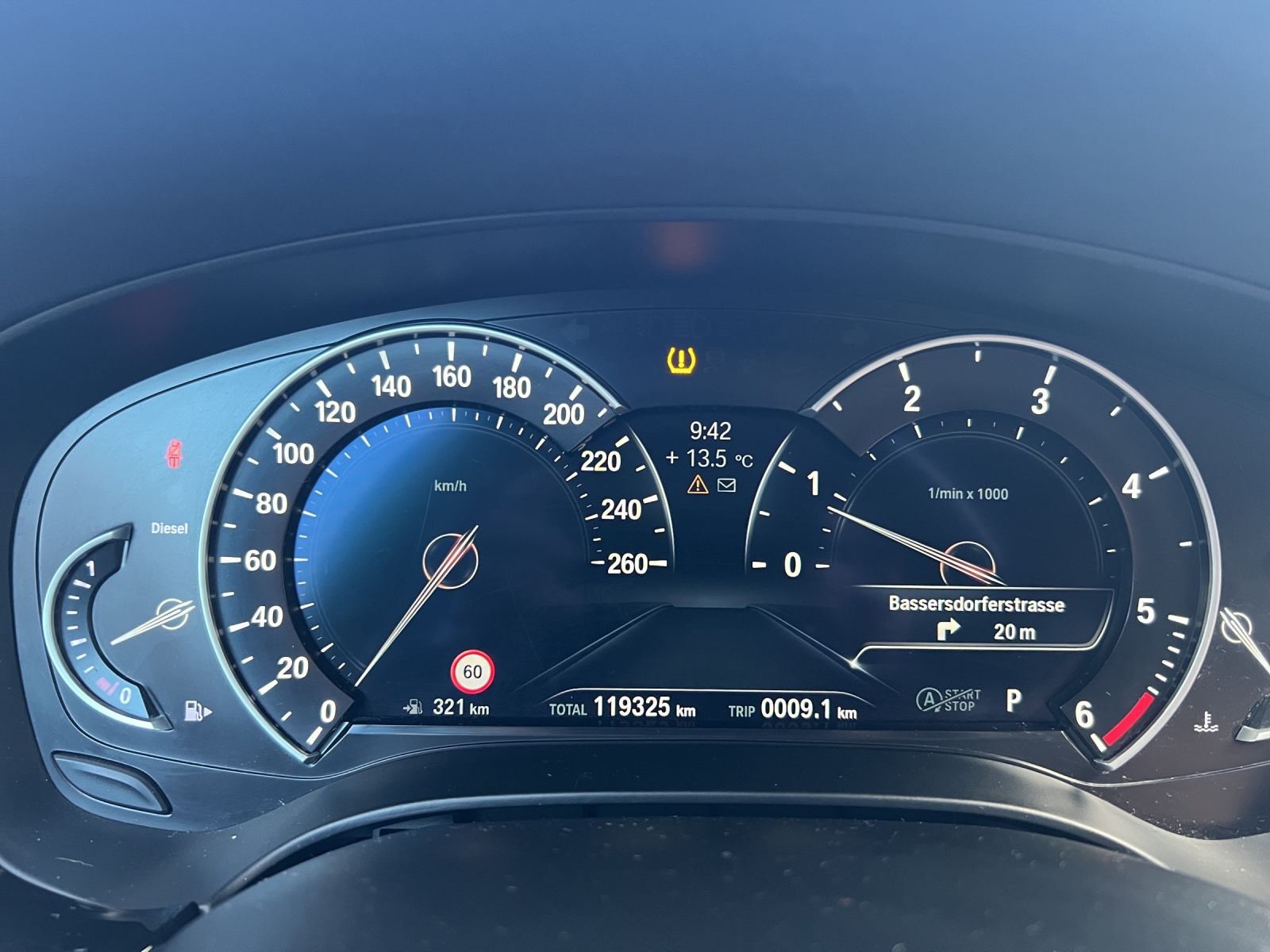 BMW 540d xDrive Touring Steptronic-image-22