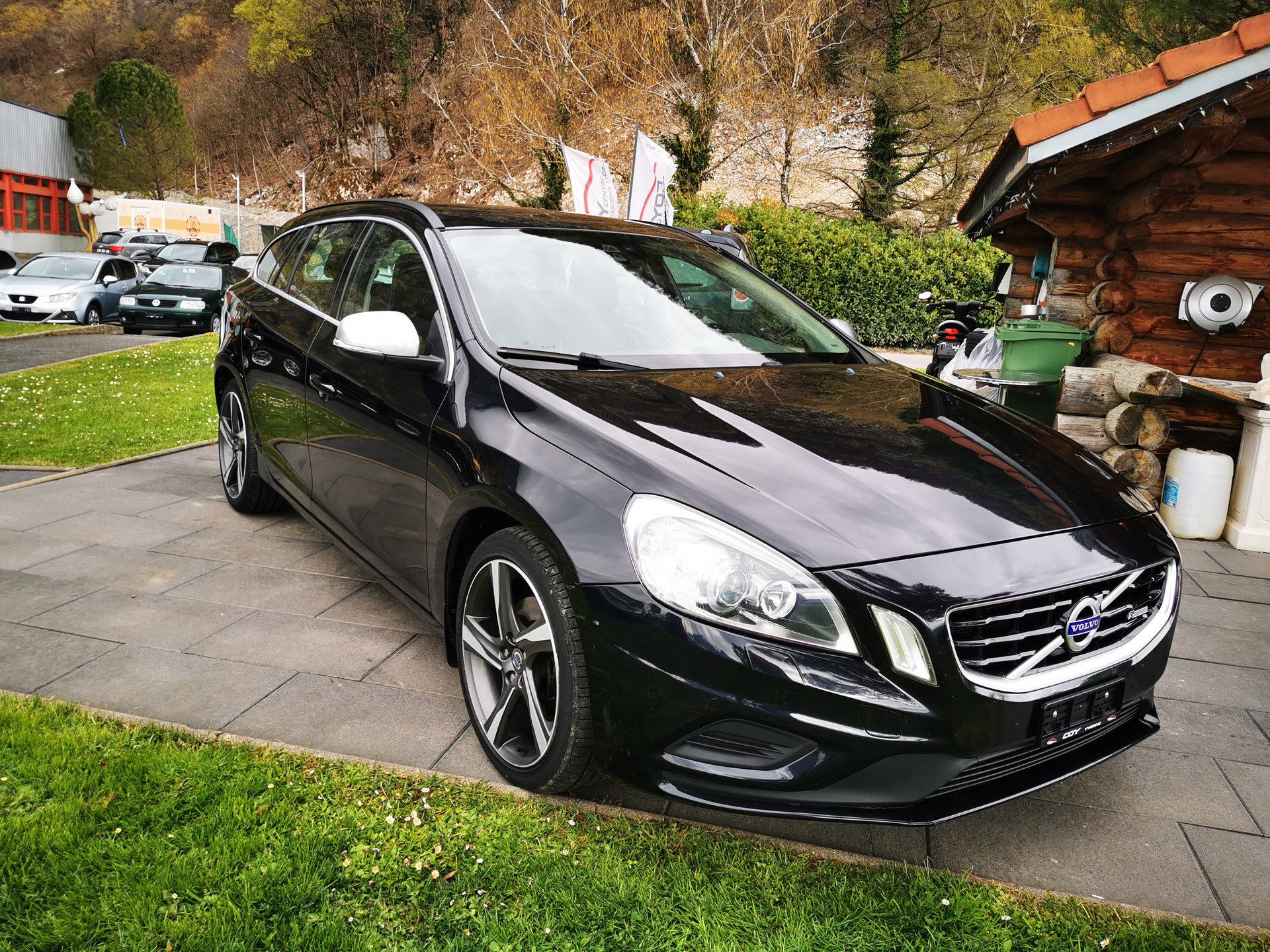 VOLVO V60 D3 R-Design Geartronic-image-14