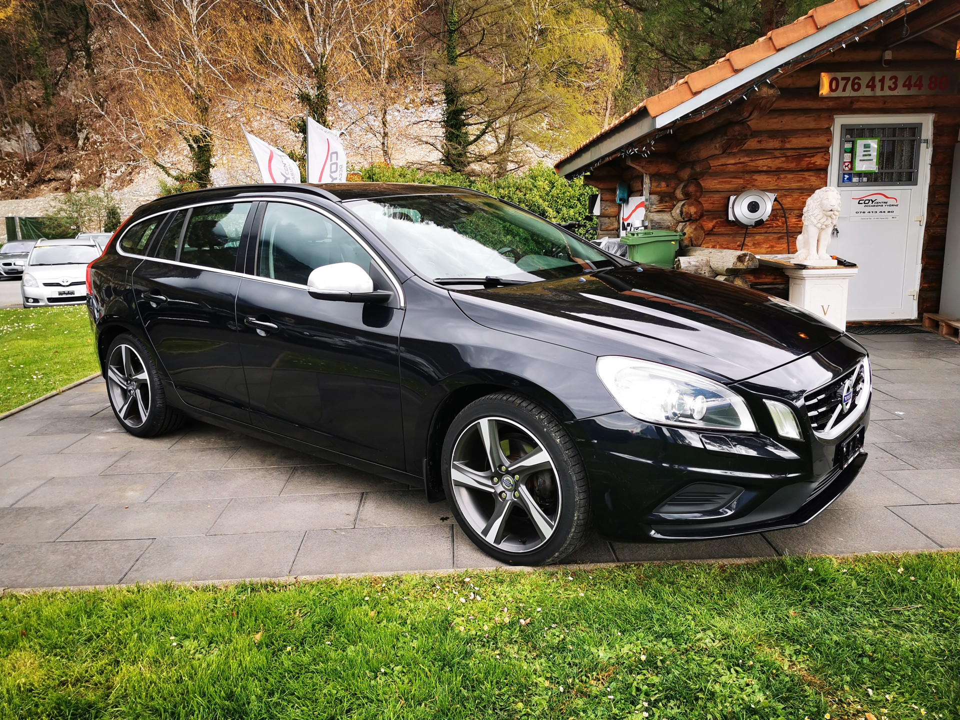 VOLVO V60 D3 R-Design Geartronic-image-13