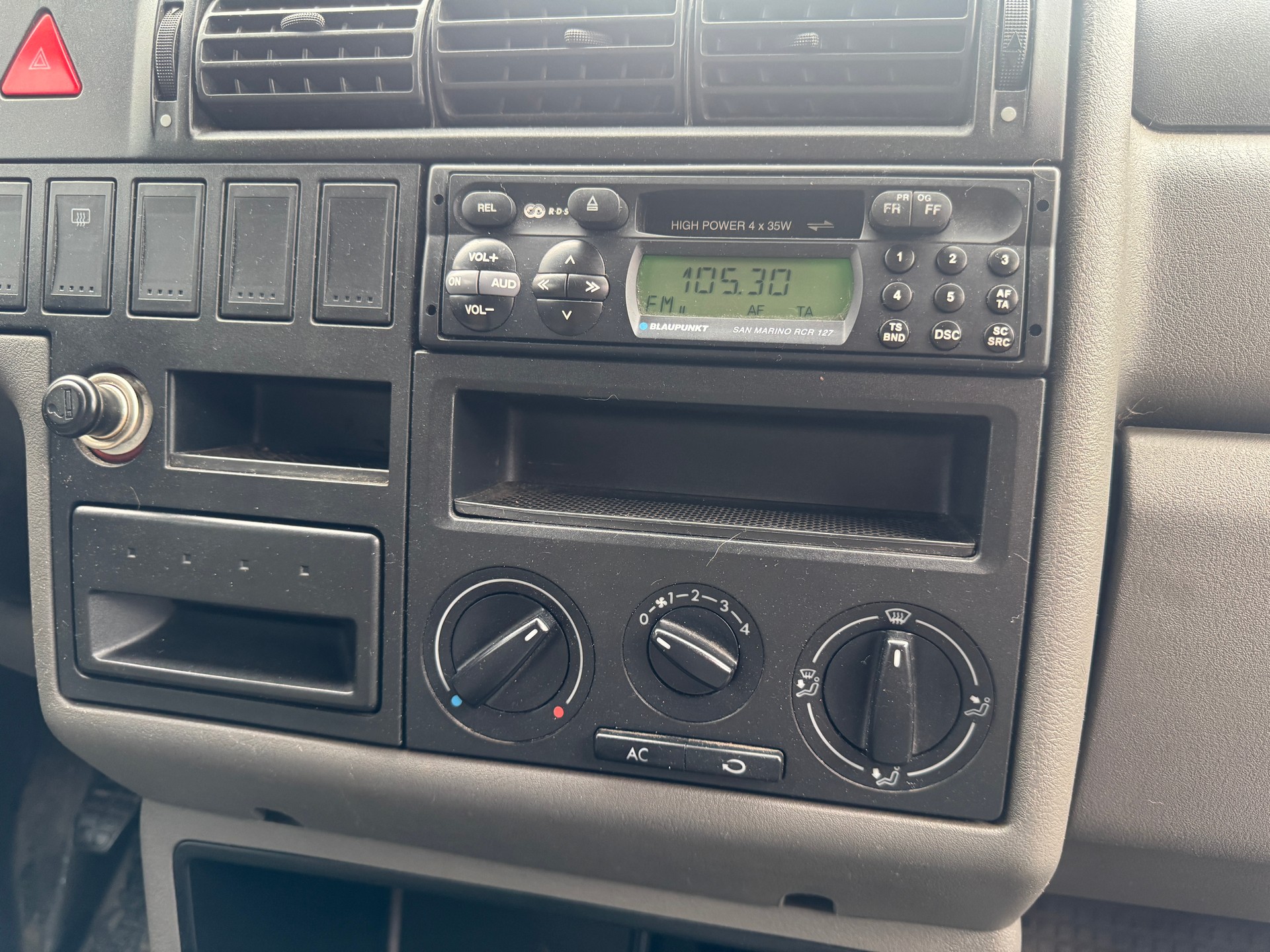 VW T4 2.5TDI Hochraum-image-4