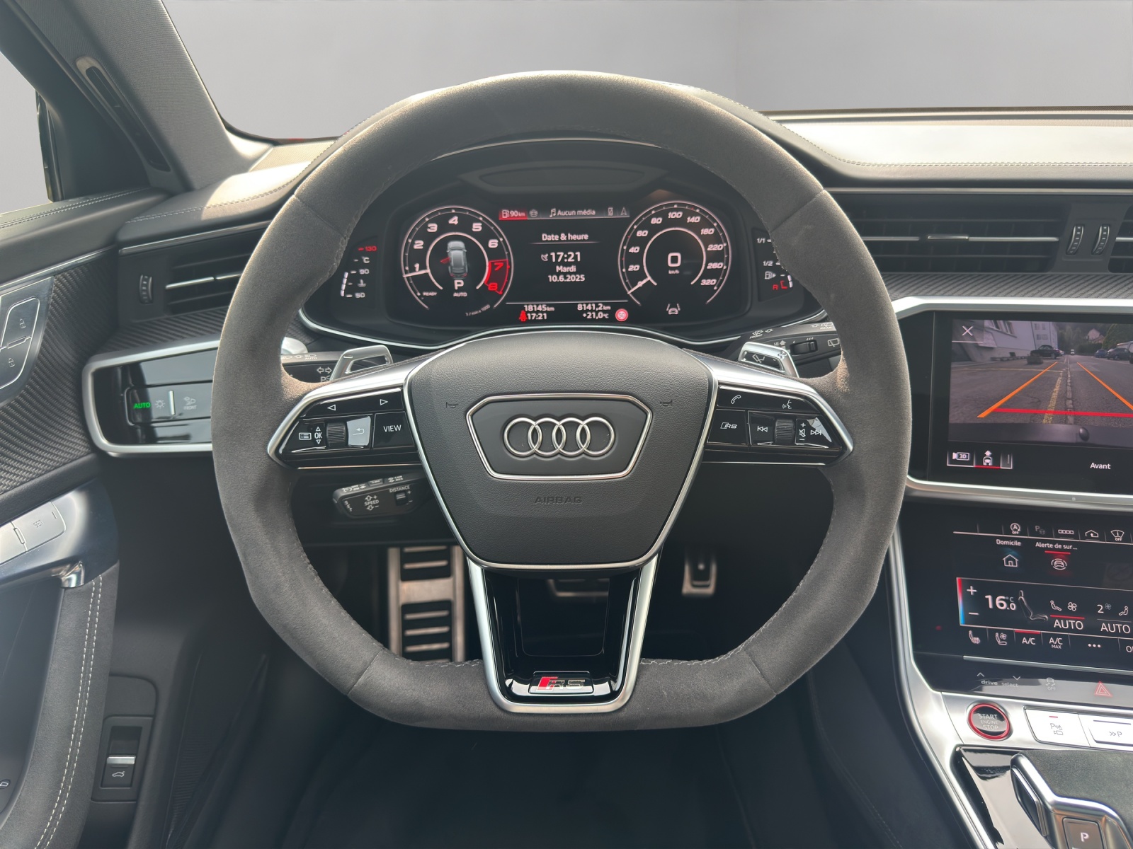 AUDI RS6 Avant 4.0 TFSI V8 Performance quattro-image-12