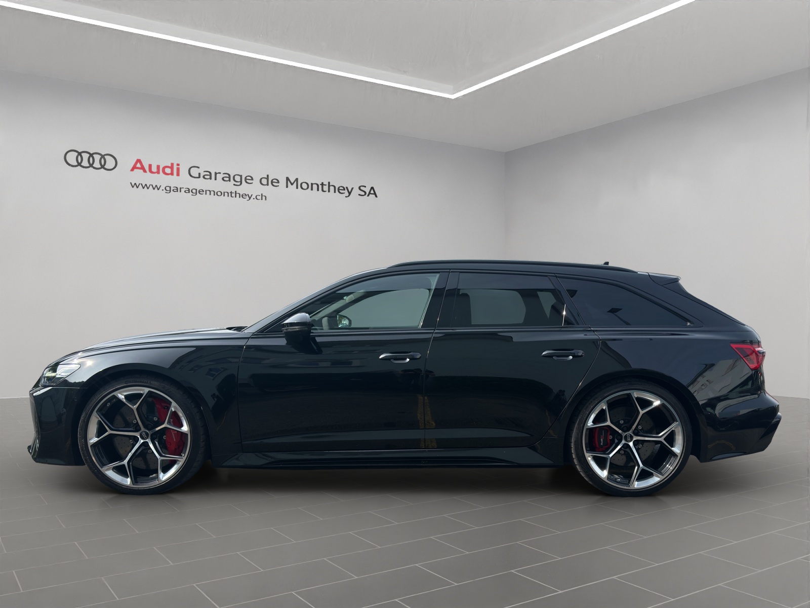 AUDI RS6 Avant 4.0 TFSI V8 Performance quattro-image-6