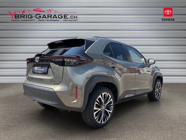 TOYOTA Yaris Cross 1.5 VVT-i HSD Executive AWD-i-image-4