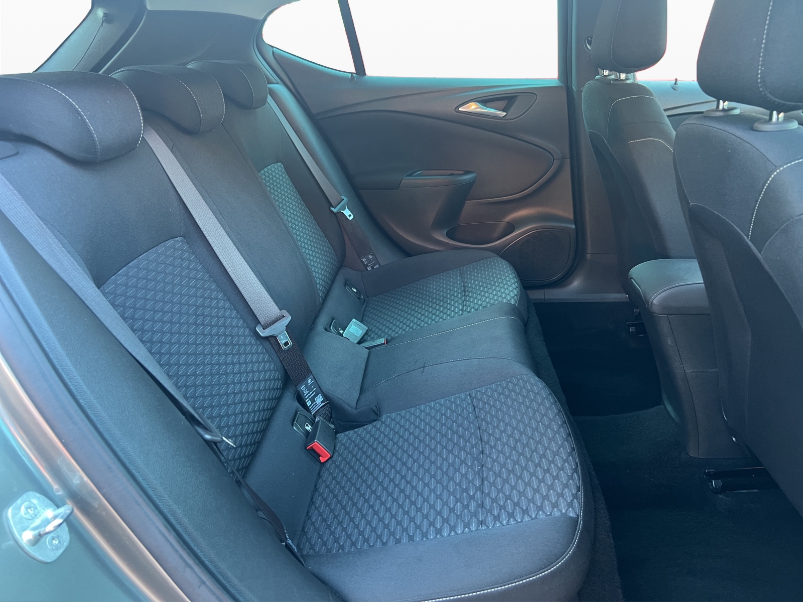 OPEL Astra 1.4i Turbo Edition-image-18