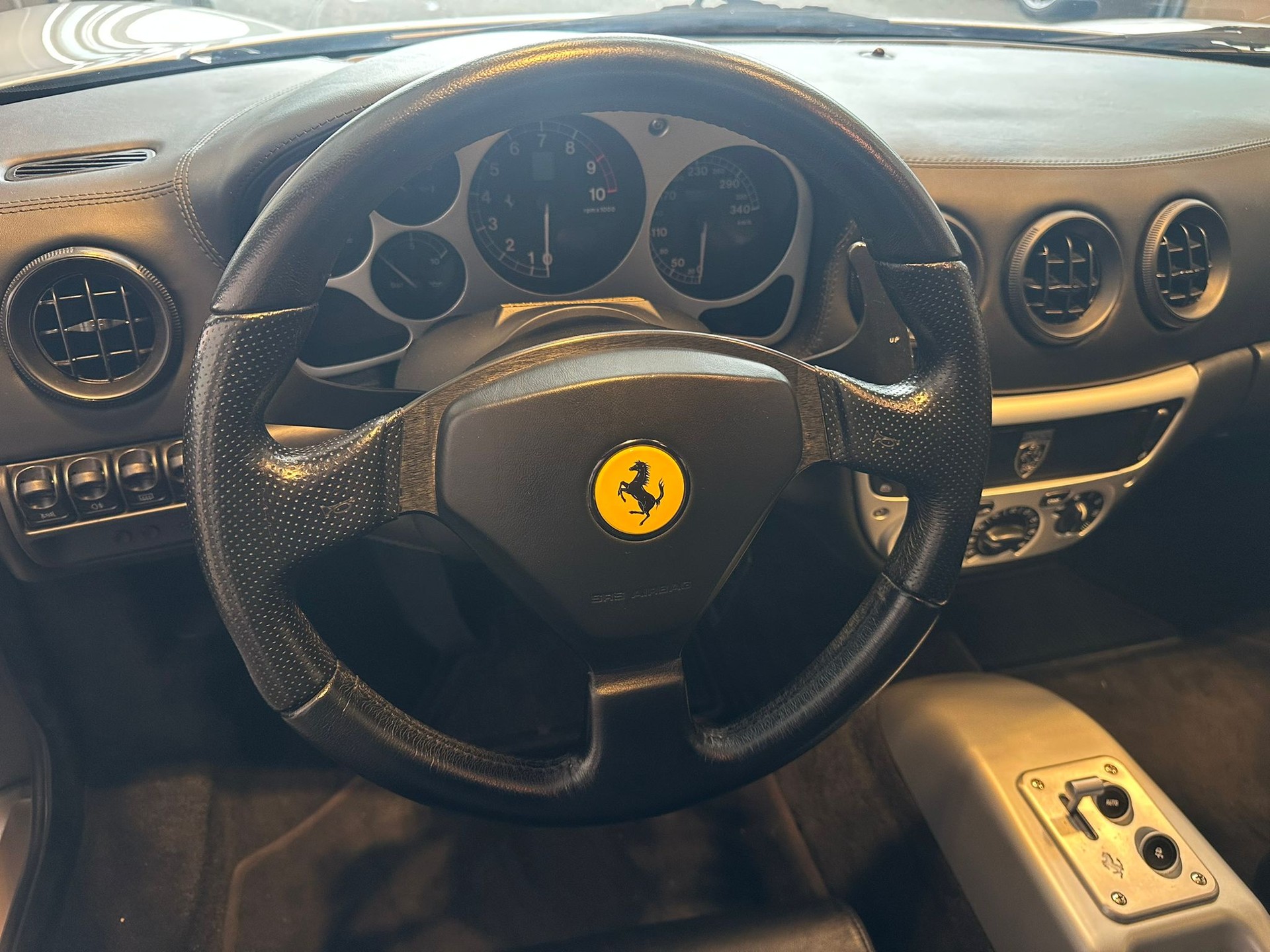 FERRARI F360 Modena Berlinetta-image-9