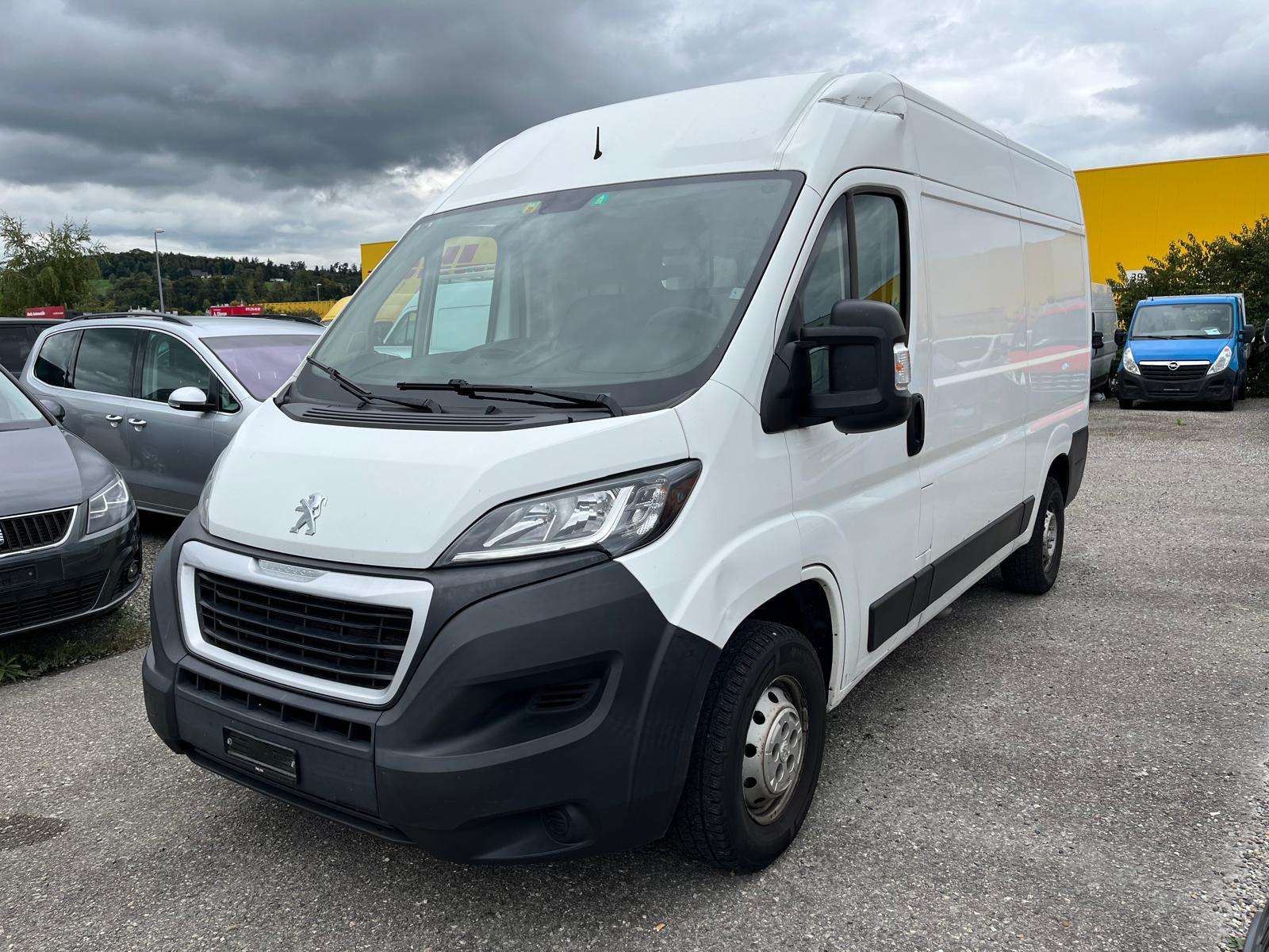 PEUGEOT Boxer 2.0 HDI 333 Allure s/s L2H2-image-1