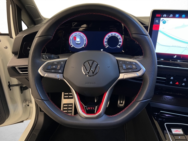 VW Golf 8 2.0 TSI GTI Black Style DSG-image-7