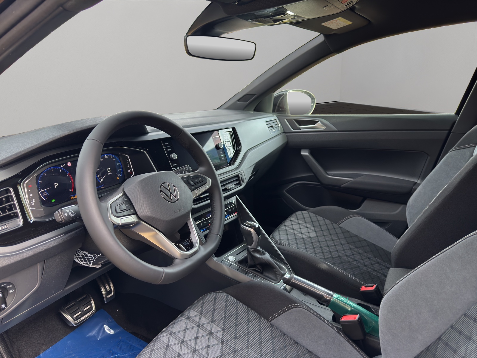 VW Taigo 1.0 TSI R-Line DSG-image-3