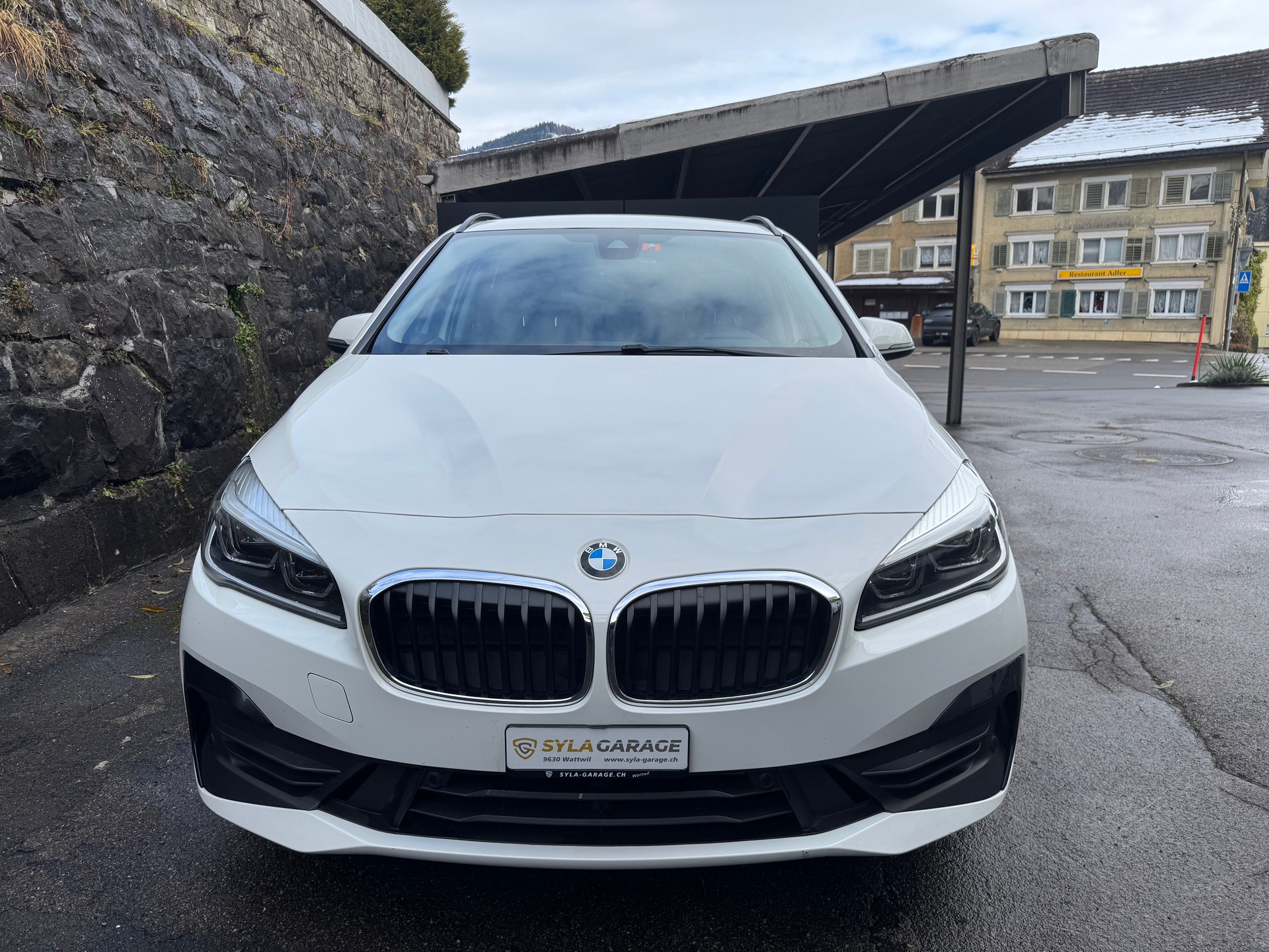 BMW 225xe iPerformance Active Tourer Steptronic Sport Line-image-1