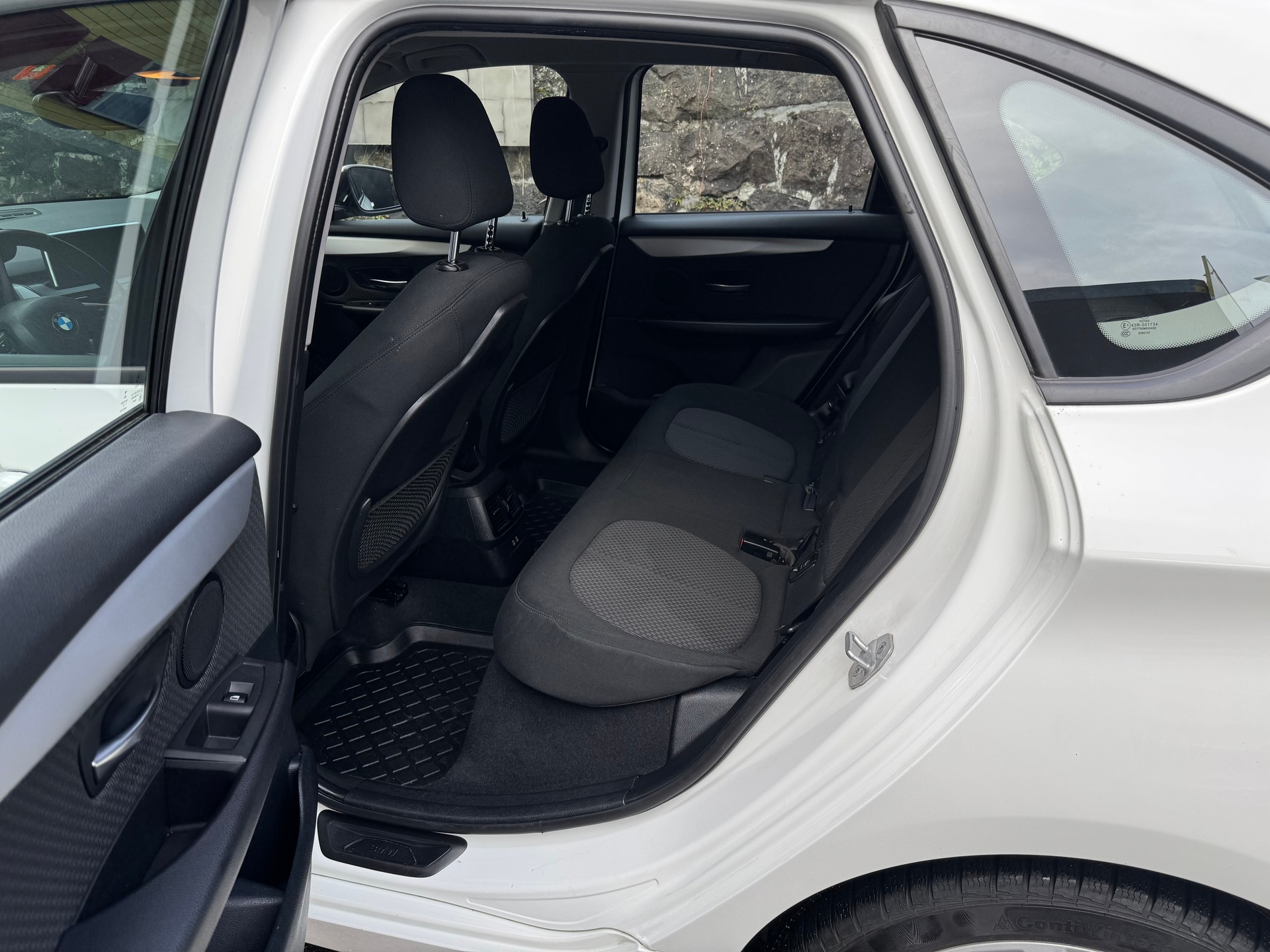 BMW 225xe iPerformance Active Tourer Steptronic Sport Line-image-12