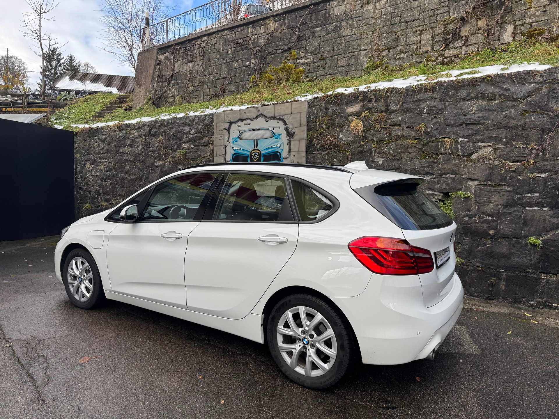 BMW 225xe iPerformance Active Tourer Steptronic Sport Line-image-4