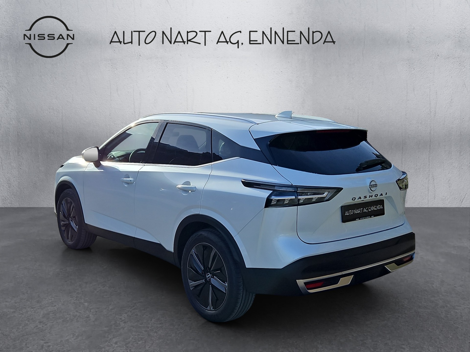 NISSAN Qashqai 1.3 MHEV Tekna 4x4-showroom-element-2
