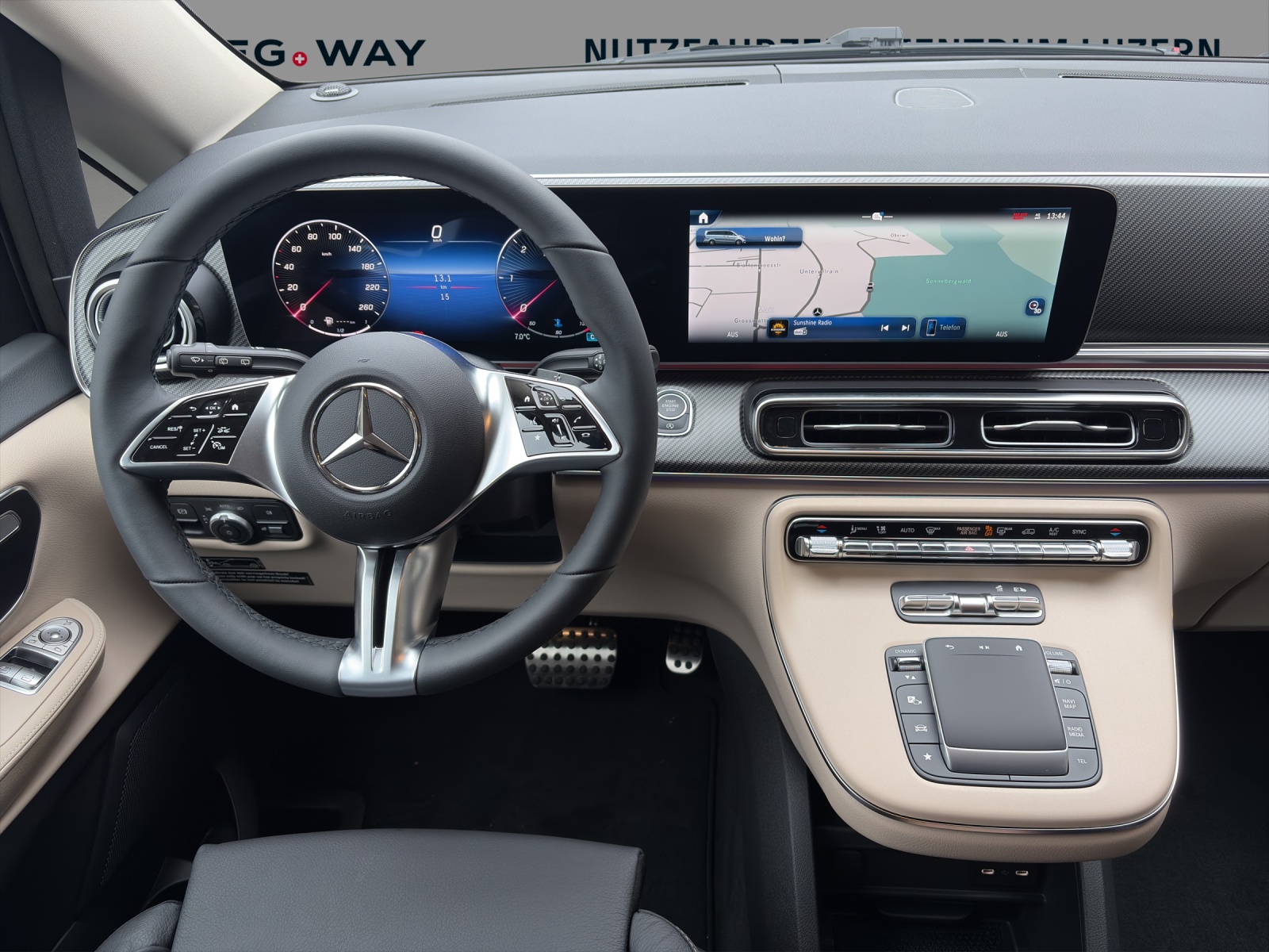 MERCEDES-BENZ Marco Polo 300 d 4M Automat-image-12