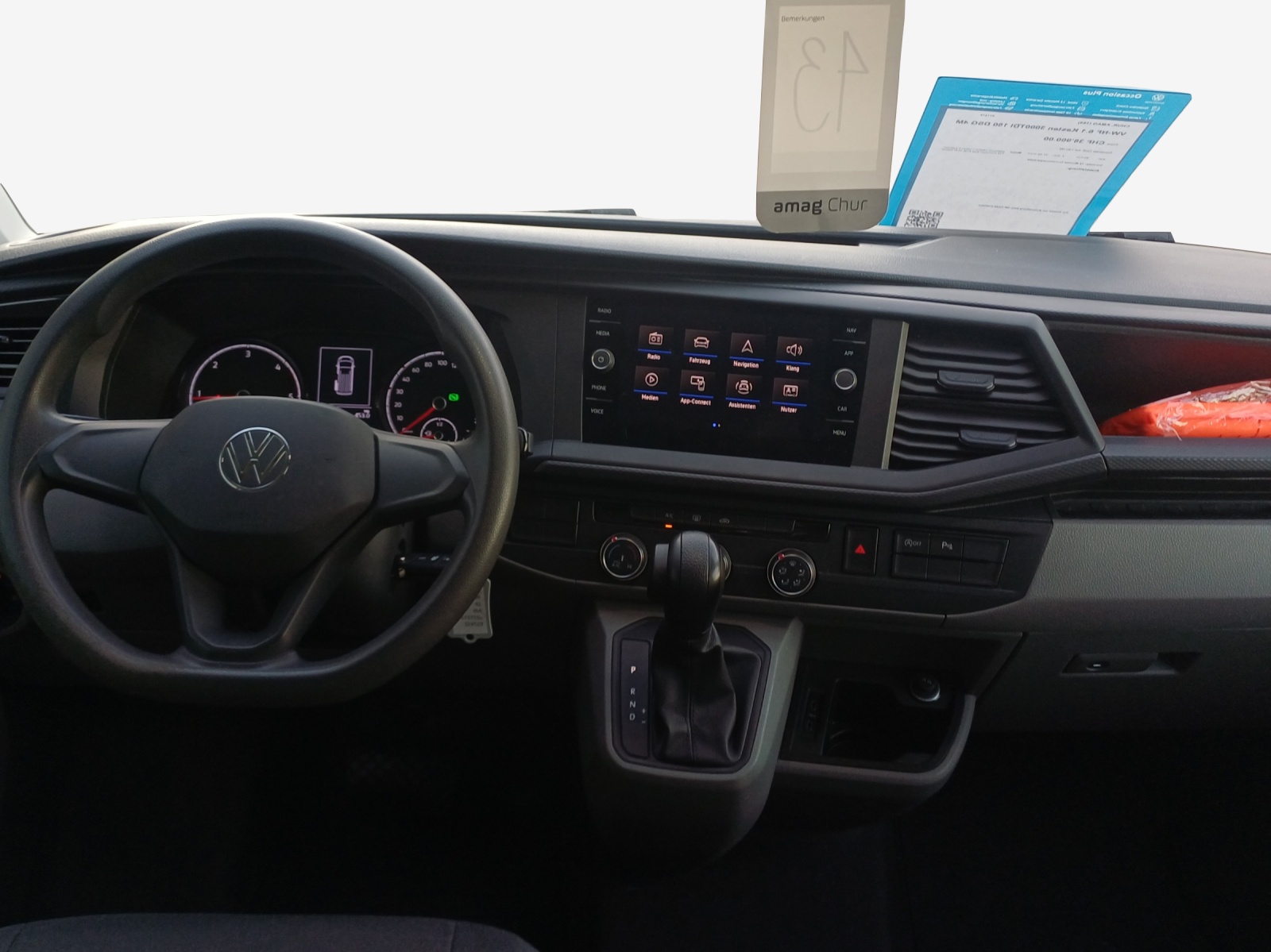 VW T6.1 2.0 TDI 4Motion DSG-image-8
