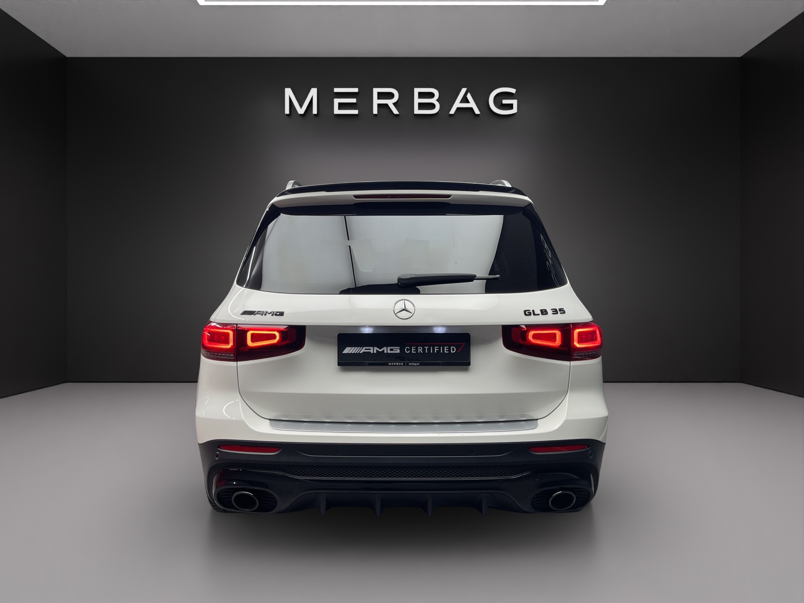 MERCEDES-BENZ GLB AMG 35 4M 8G-Tronic-image-4