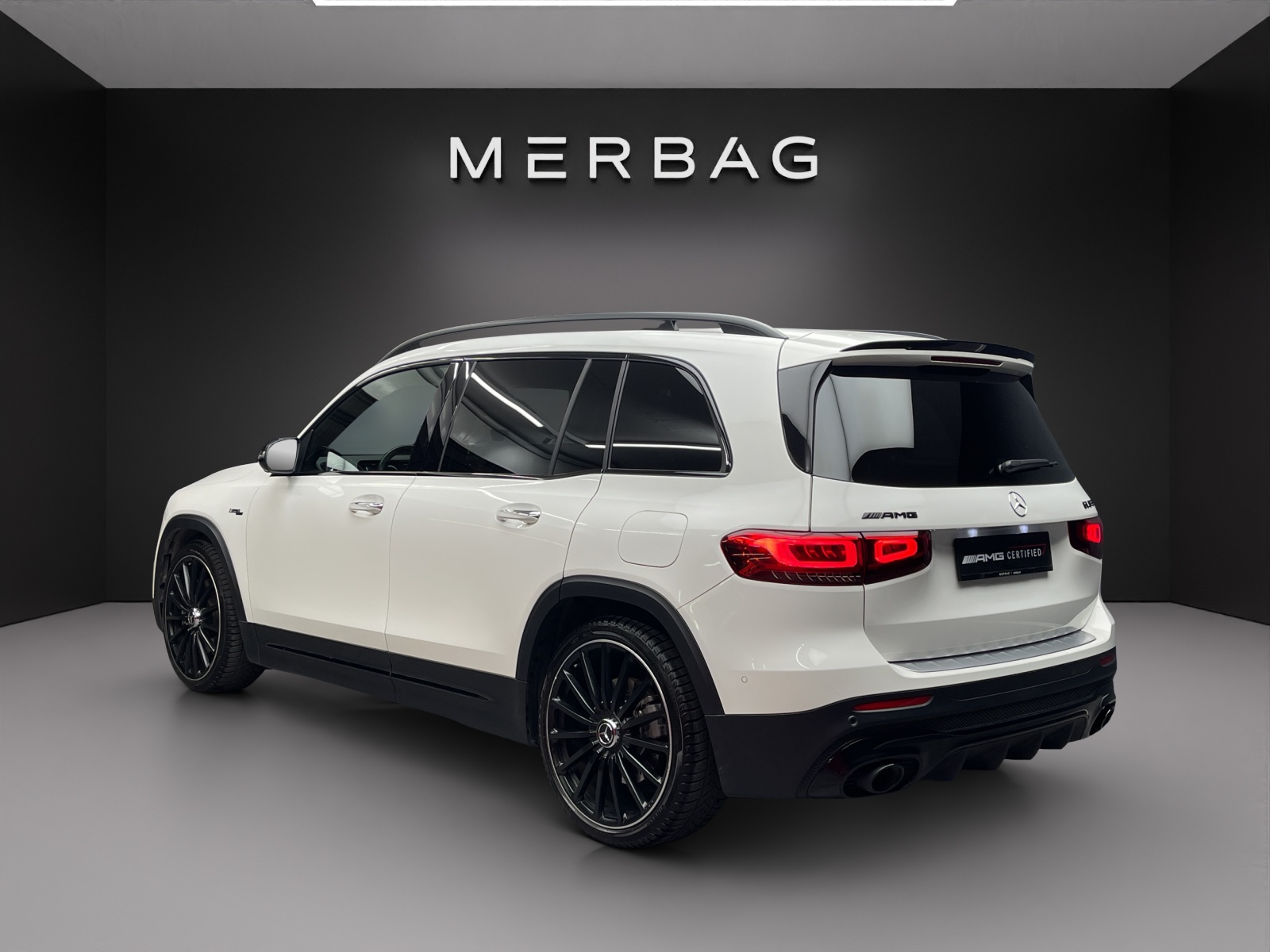 MERCEDES-BENZ GLB AMG 35 4M 8G-Tronic-image-3