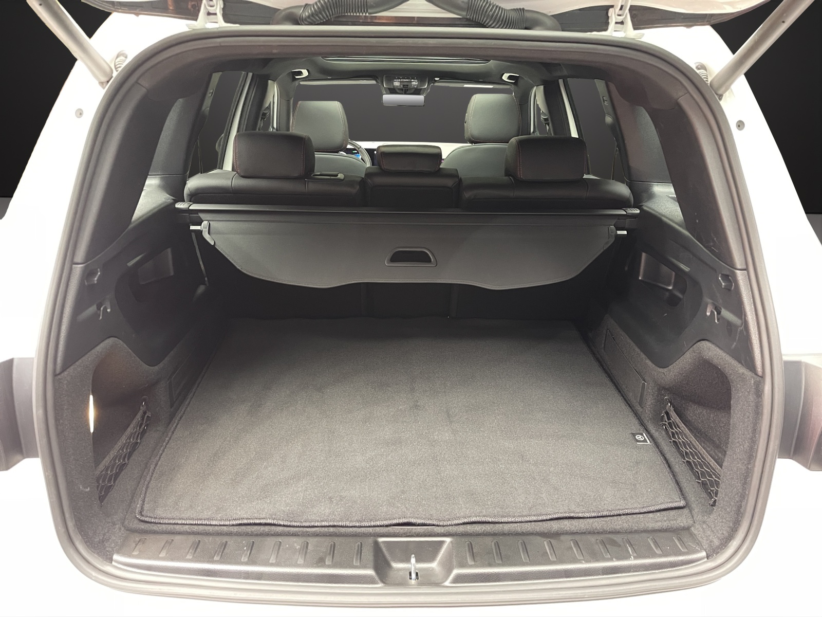 MERCEDES-BENZ GLB AMG 35 4M 8G-Tronic-image-9