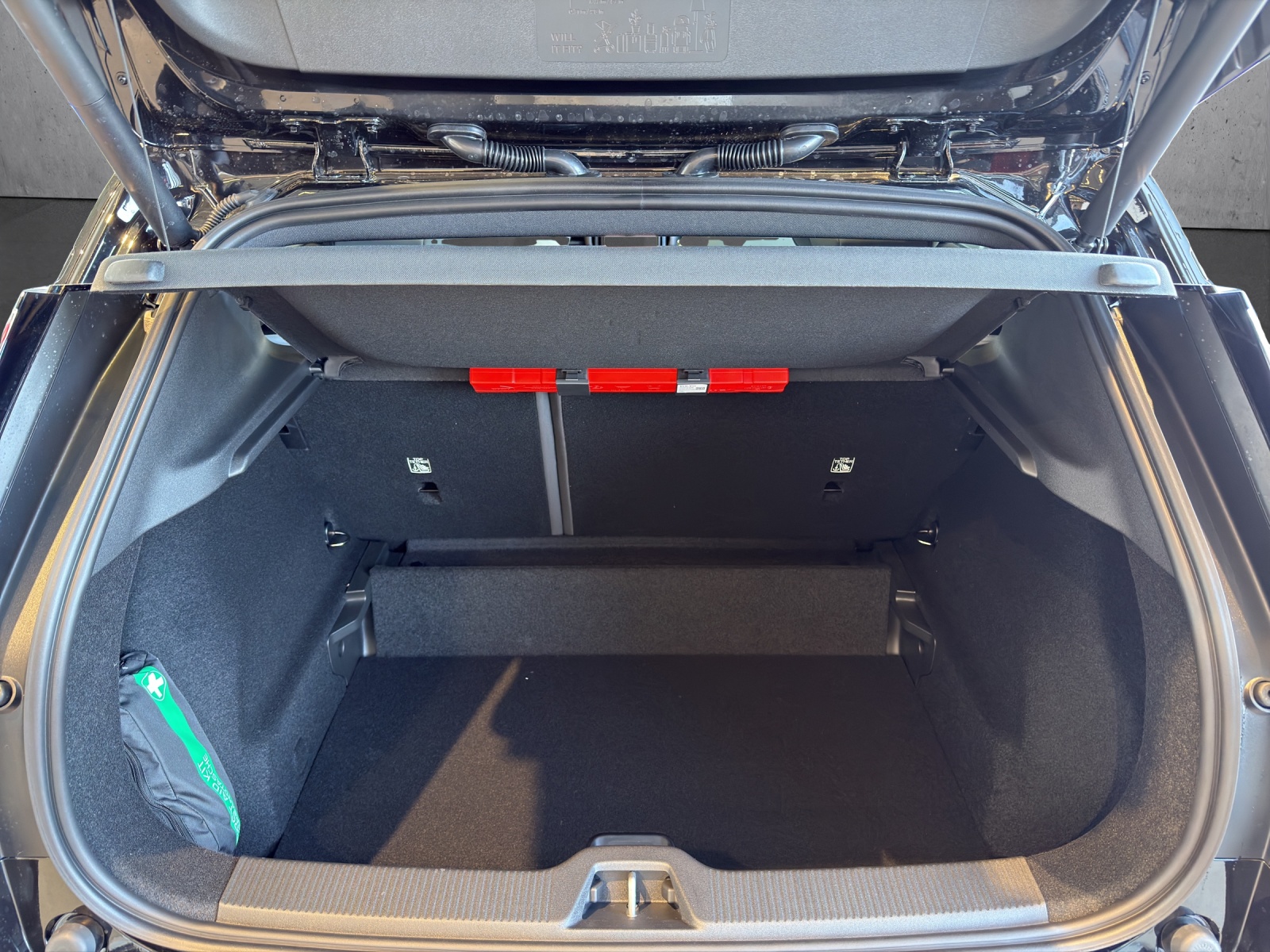 Image VOLVO EX-30 EX30 E60 69kWh Single Motor Extended Range Ultra