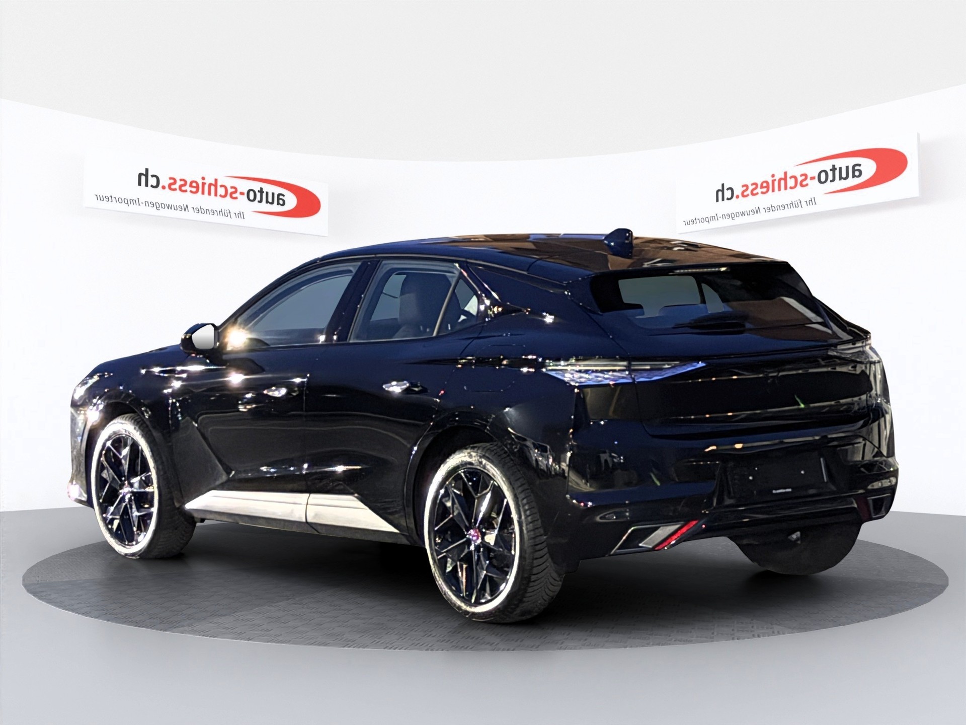 DS AUTOMOBILES DS 4 1.2 Pure Tech Performance Line+ EAT8-image-3
