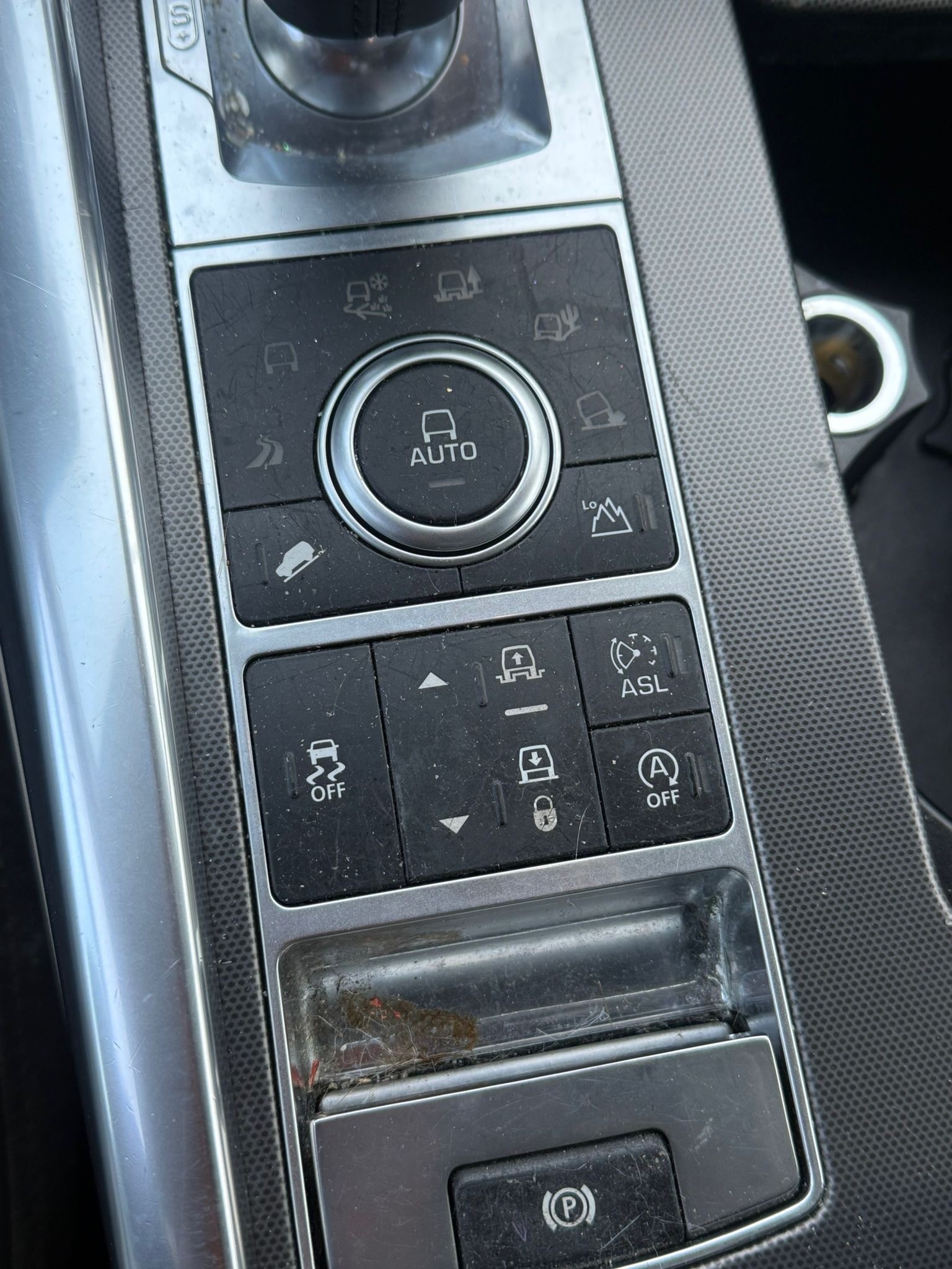 LAND ROVER Range Rover Sport 5.0 V8 SC HSE Dynamic Automatic-image-14