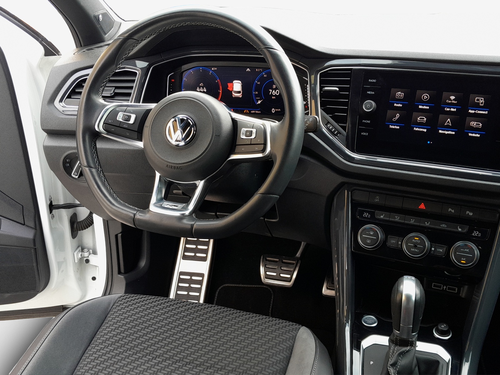 VW T-Roc 2.0 TSI Sport DSG 4Motion-image-8