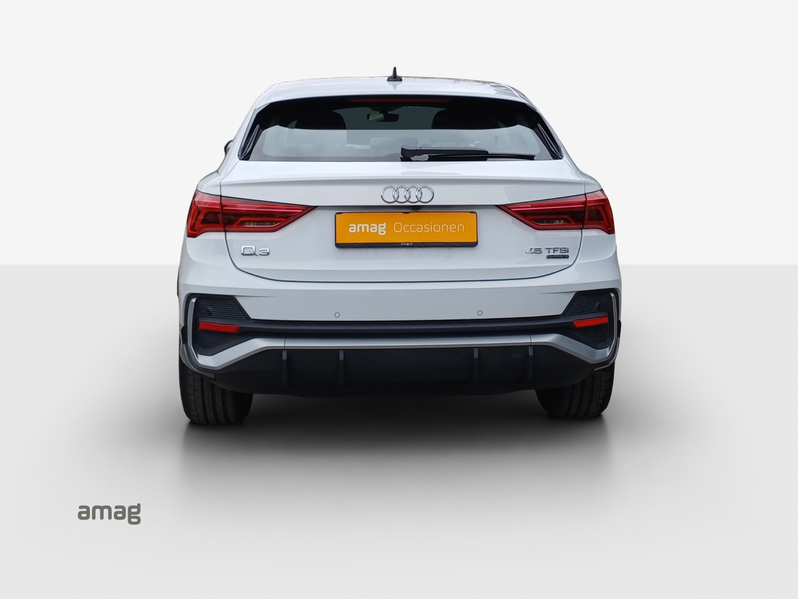 AUDI Q3 Sportback 45 TFSI S line quattro S-tronic-image-3