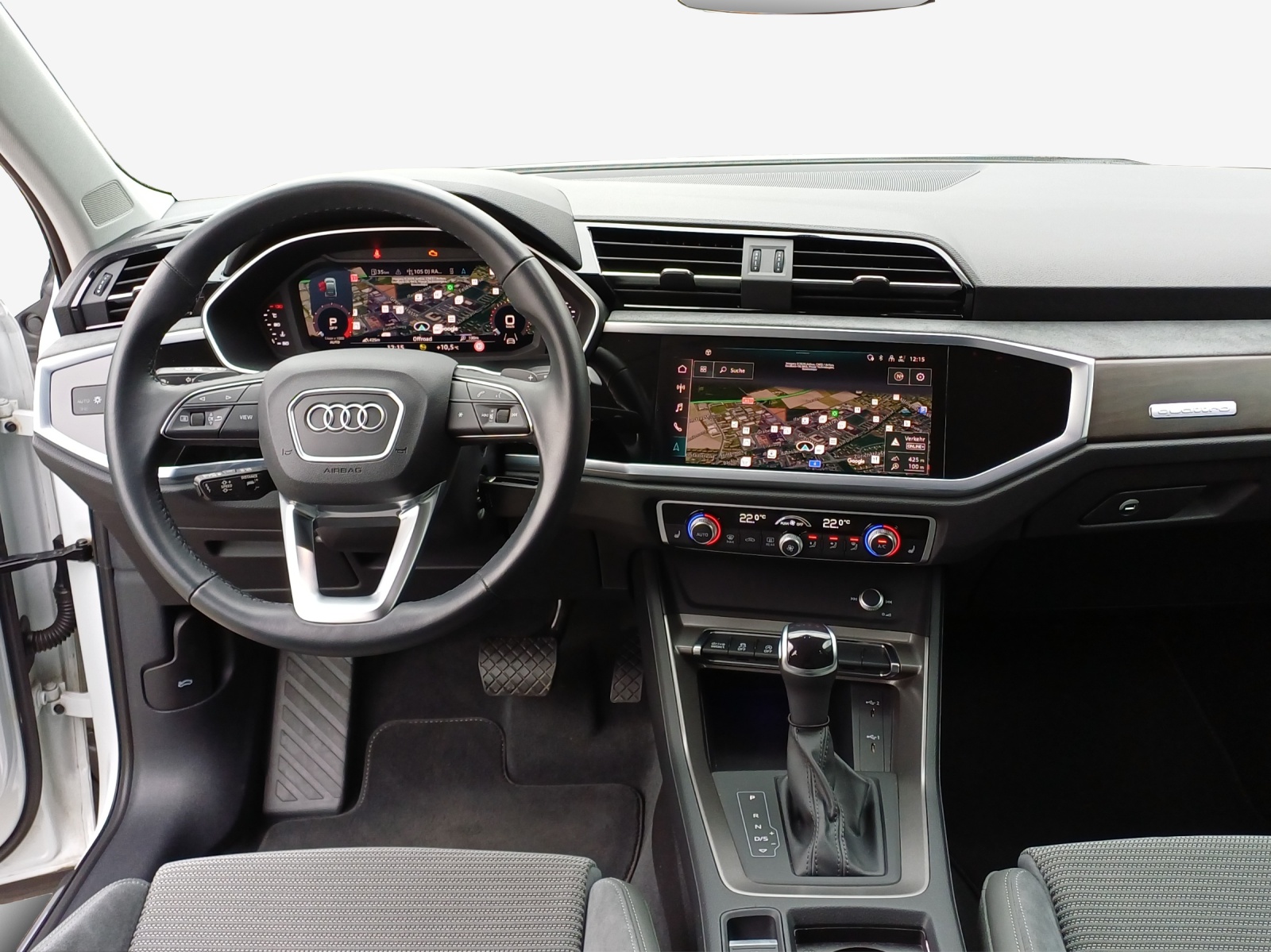 AUDI Q3 Sportback 45 TFSI S line quattro S-tronic-image-8