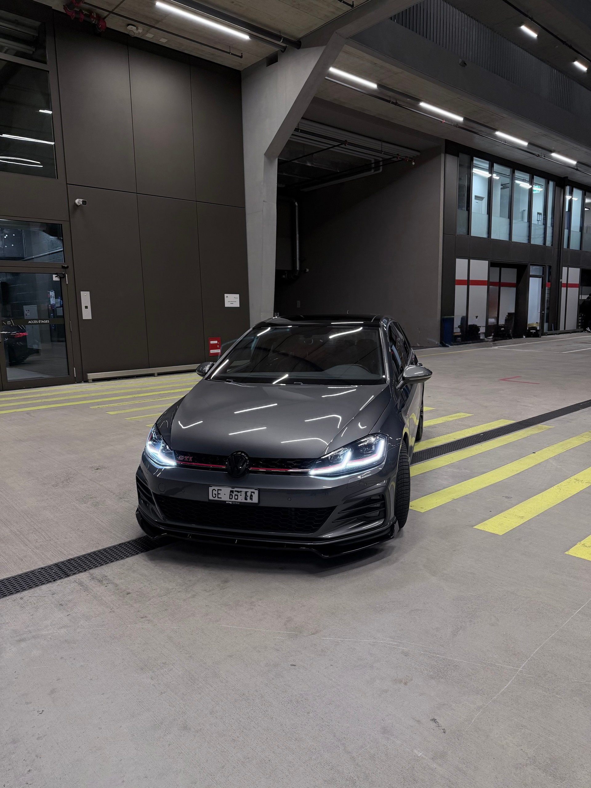 VW GOLF-image-1