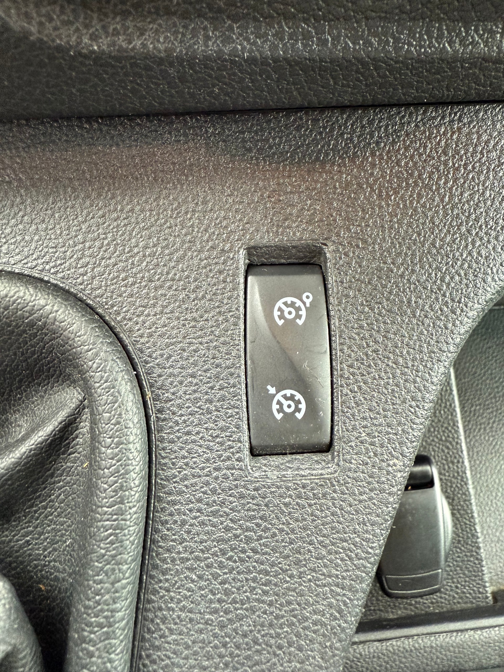 RENAULT Master T35 Blue dCi145-image-8