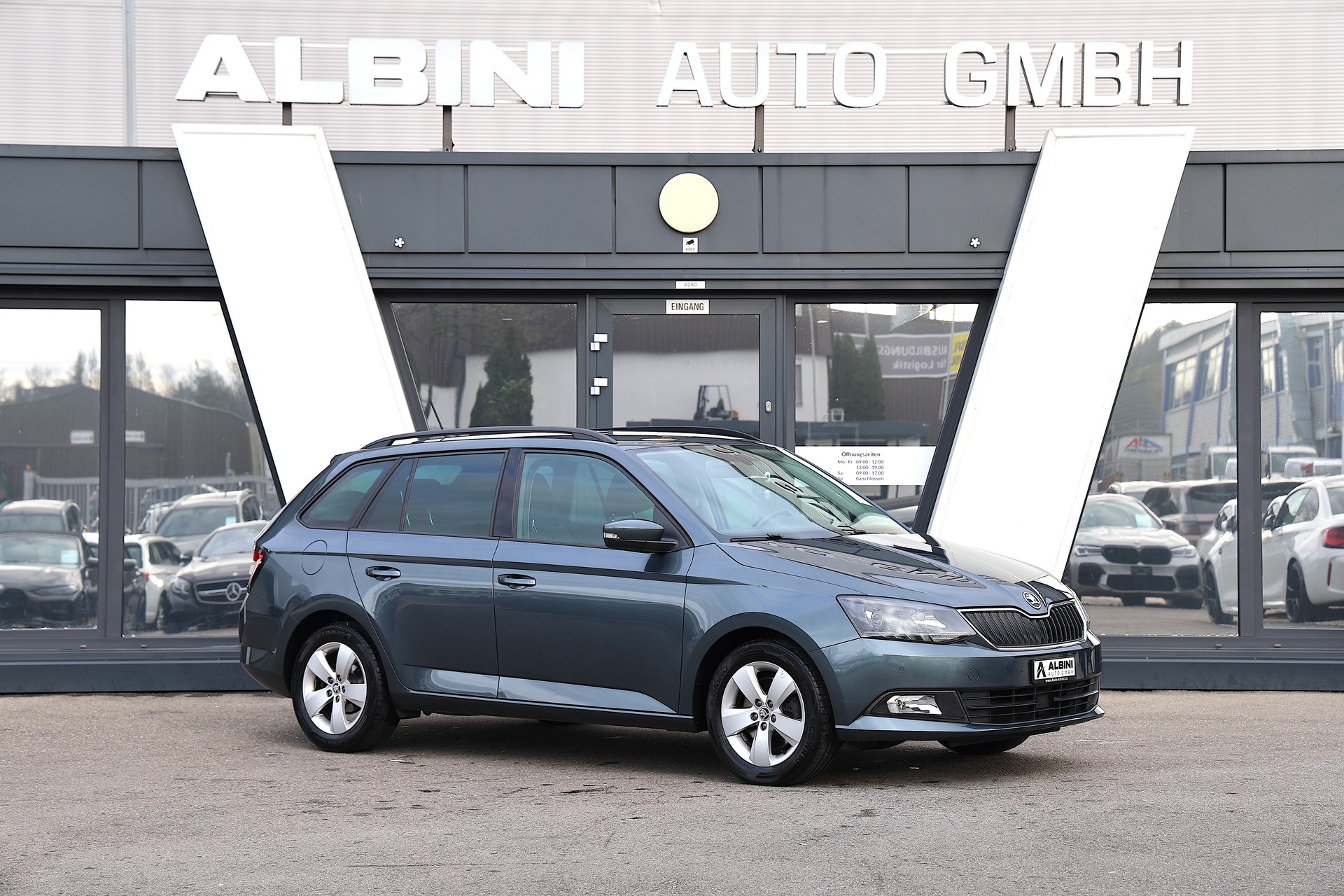 SKODA Fabia 1.0 TSI Ambition-image-1