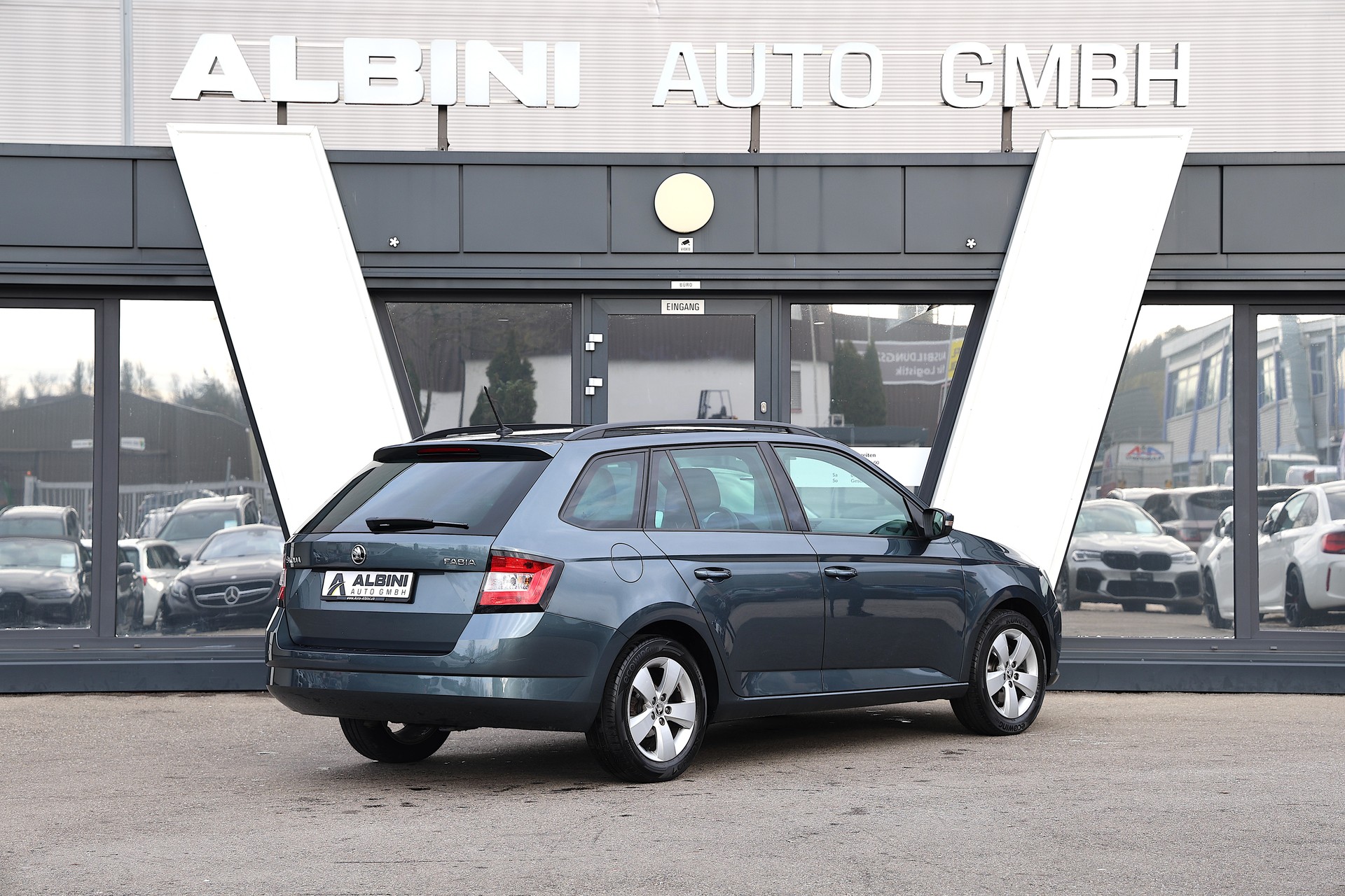 SKODA Fabia 1.0 TSI Ambition-image-2