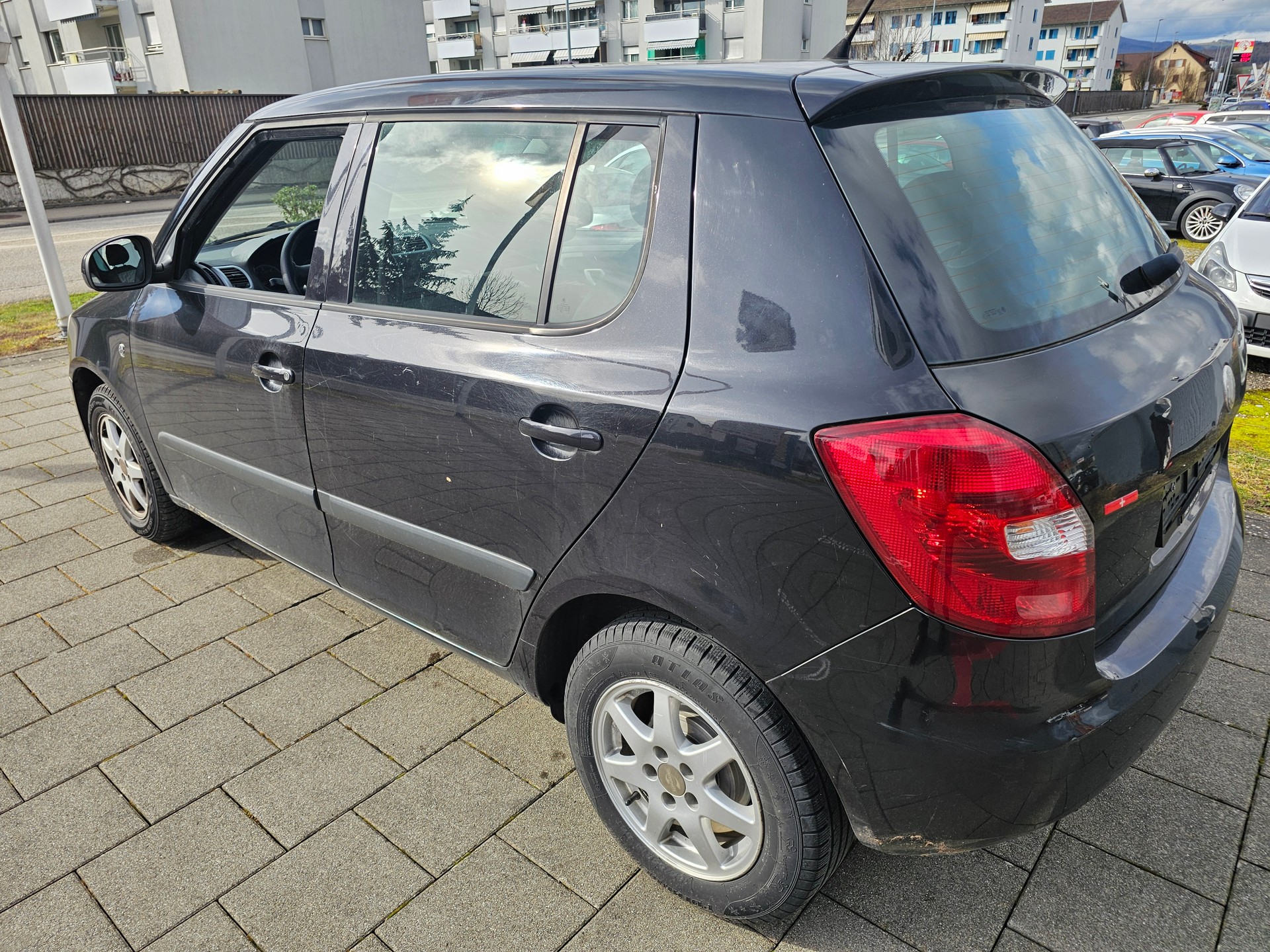 SKODA Fabia 1.2 Entry-image-3