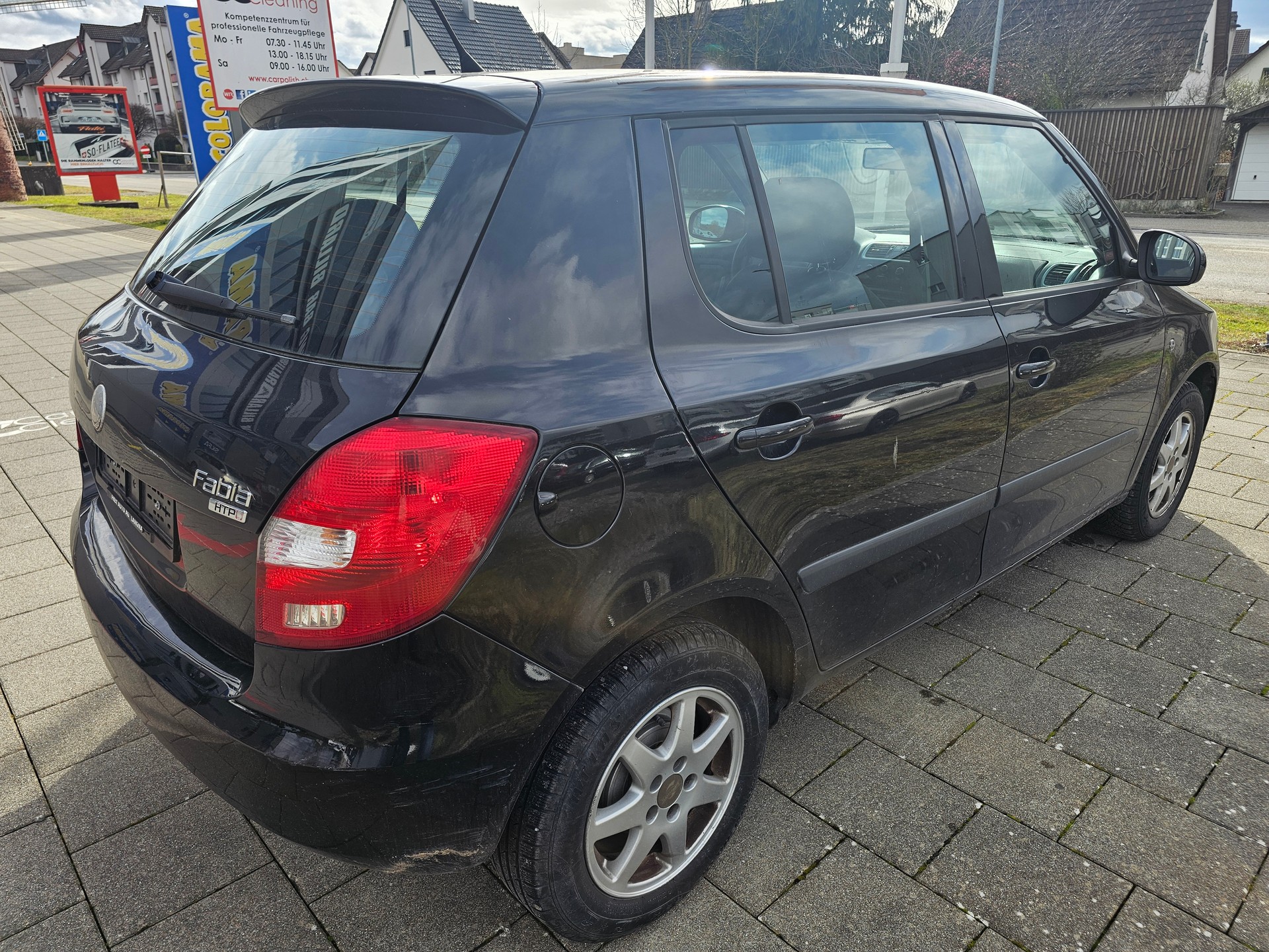 SKODA Fabia 1.2 Entry-image-4