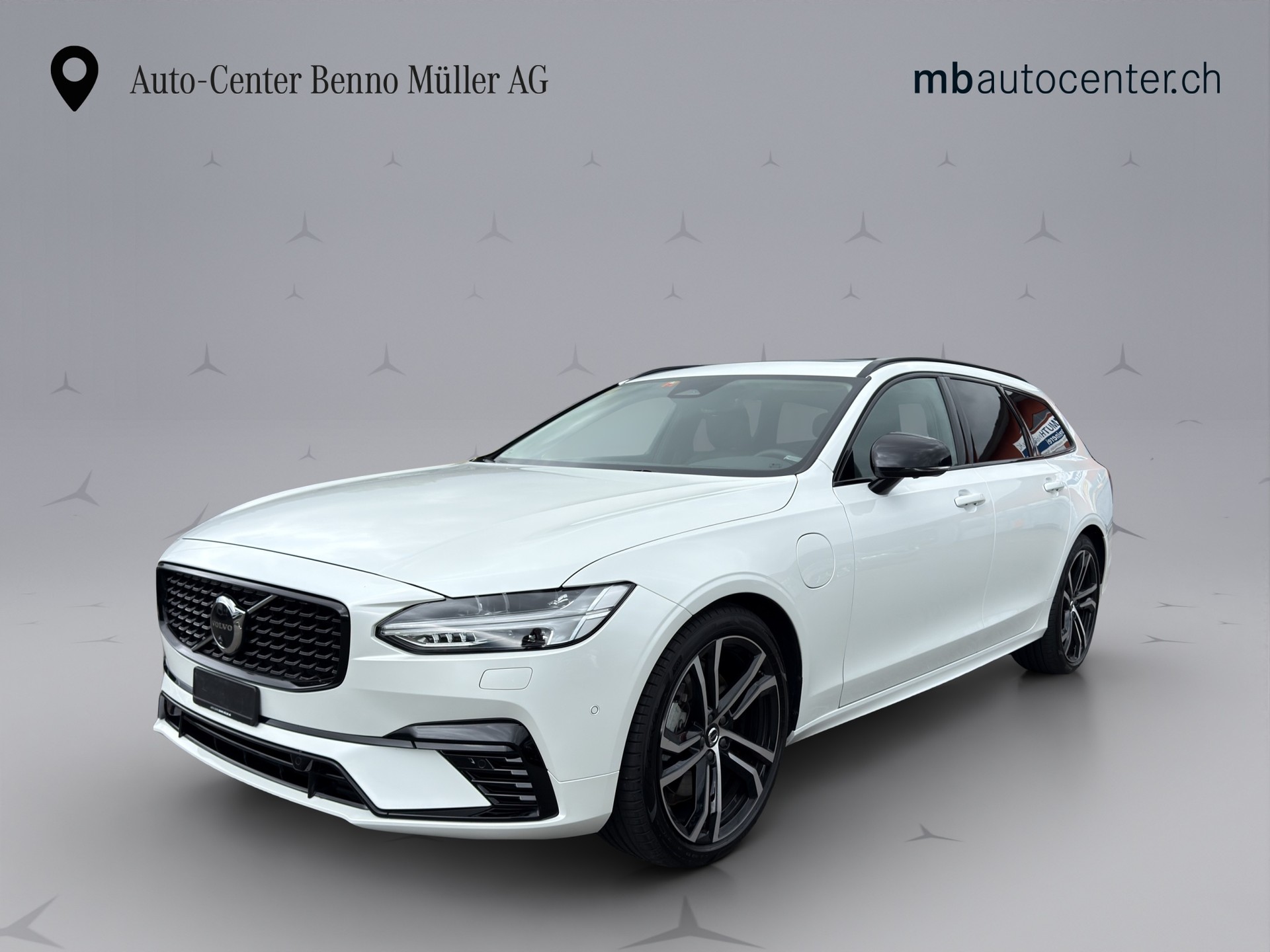 VOLVO V90 2.0 T8 TE Ultimate Dark eAWD-image-0
