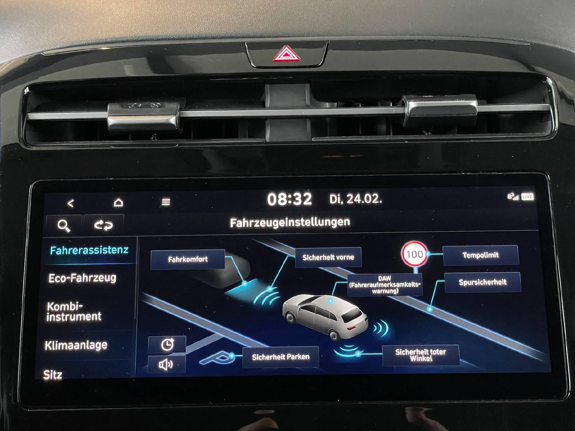 HYUNDAI Tucson 1.6 T-GDi PHEV Amplia 4WD-image-14