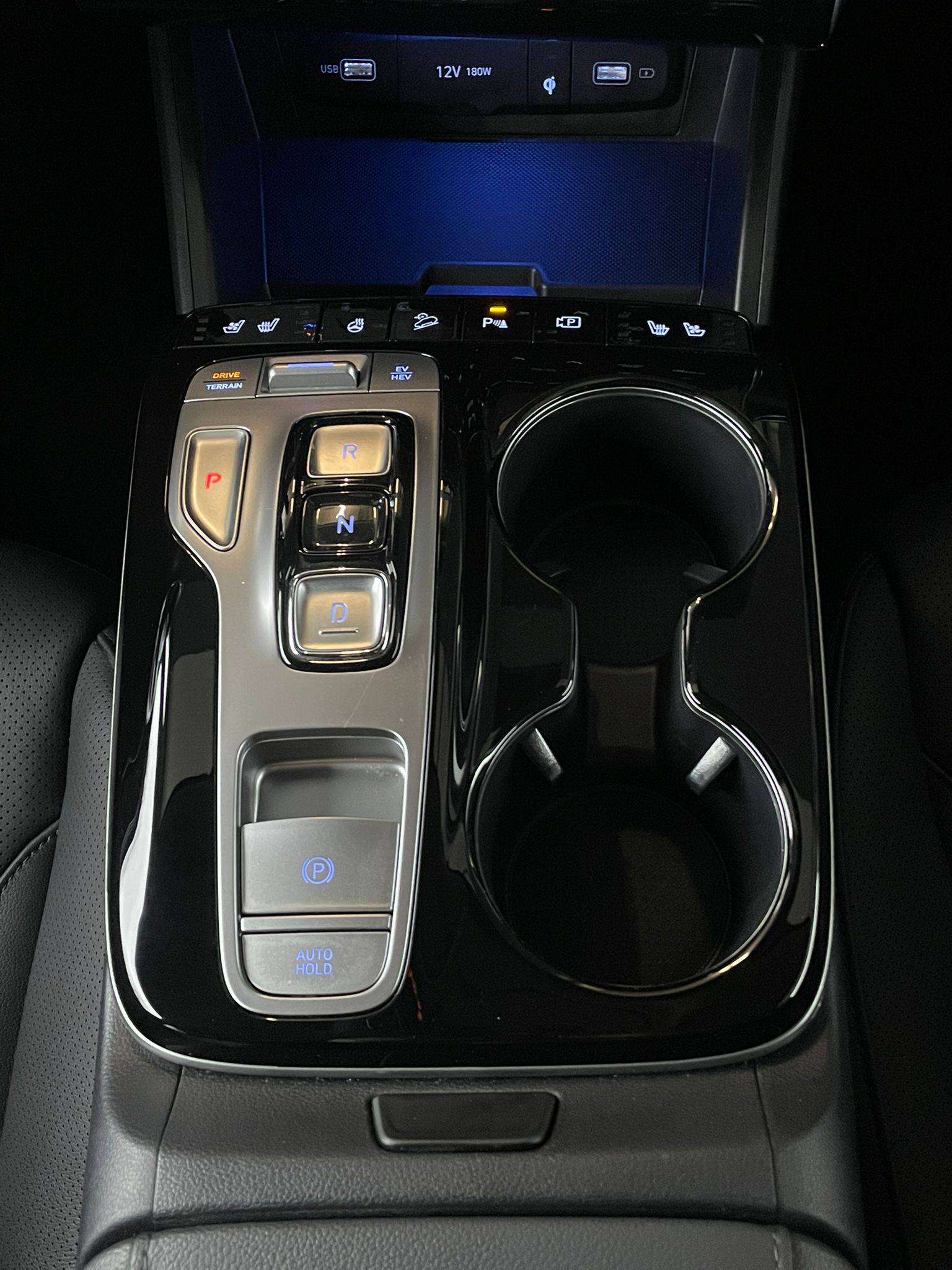 HYUNDAI Tucson 1.6 T-GDi PHEV Amplia 4WD-image-11