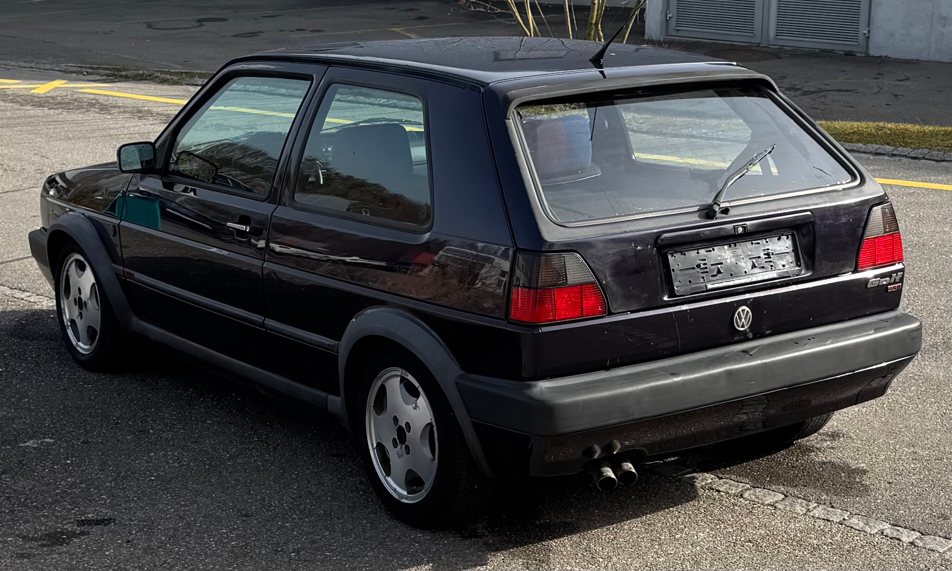 VW Golf 1800 GTI G60 Fire and Ice-image-4