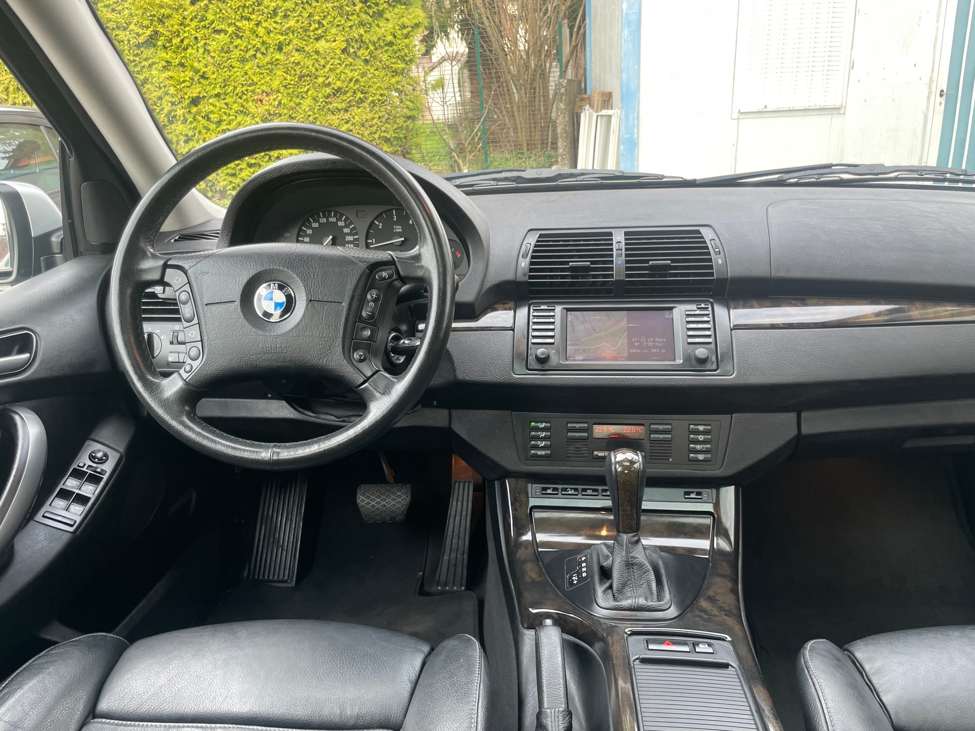 BMW X5 3.0d-image-7