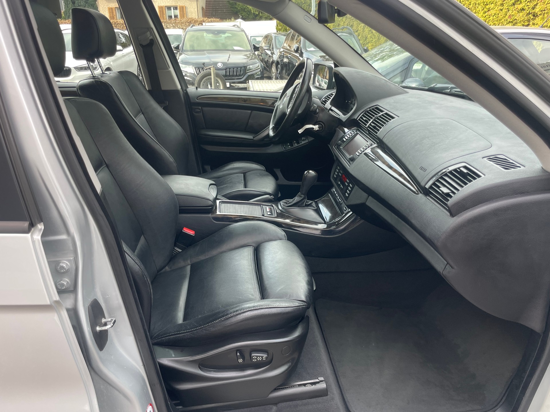 BMW X5 3.0d-image-5