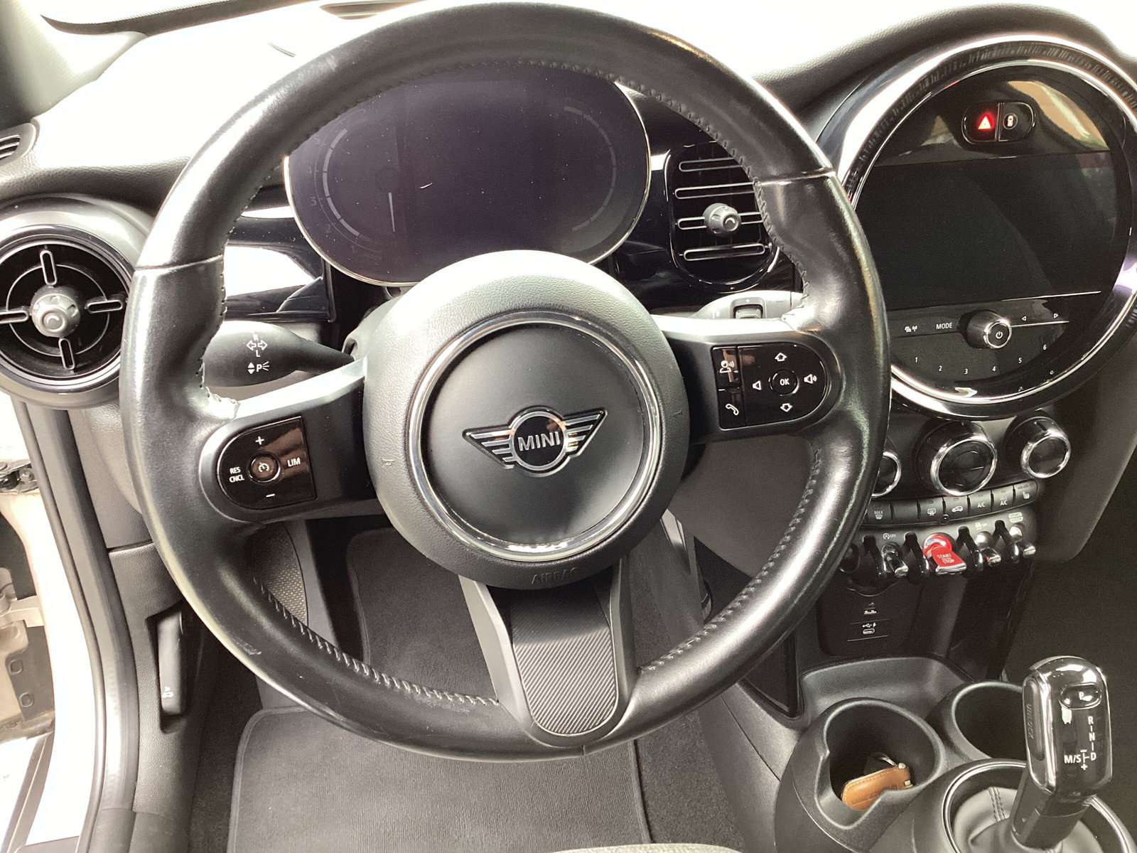MINI Cooper Steptronic DKG-image-11