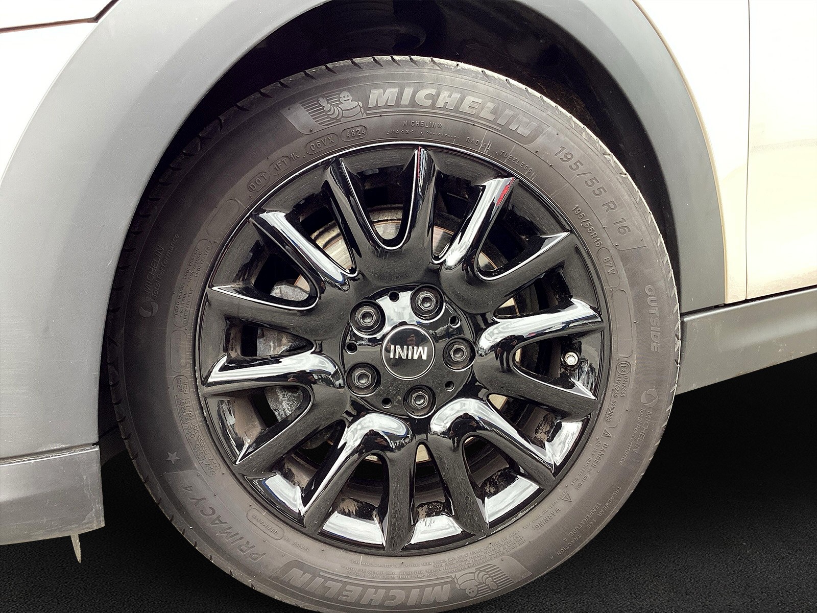 MINI Cooper Steptronic DKG-image-8